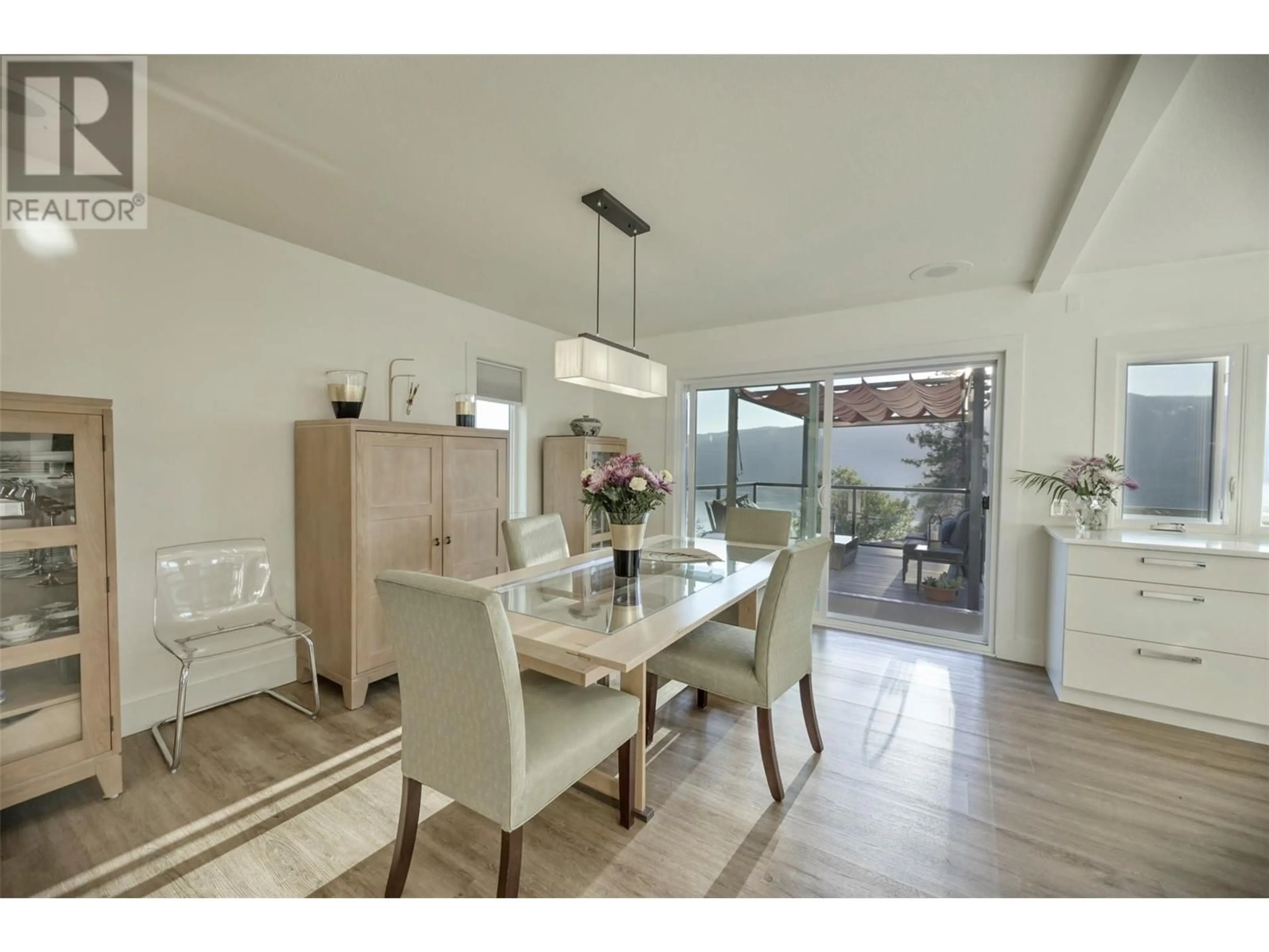 Dining room, unknown for 150 BOPPART COURT, Kelowna British Columbia V1V1G4