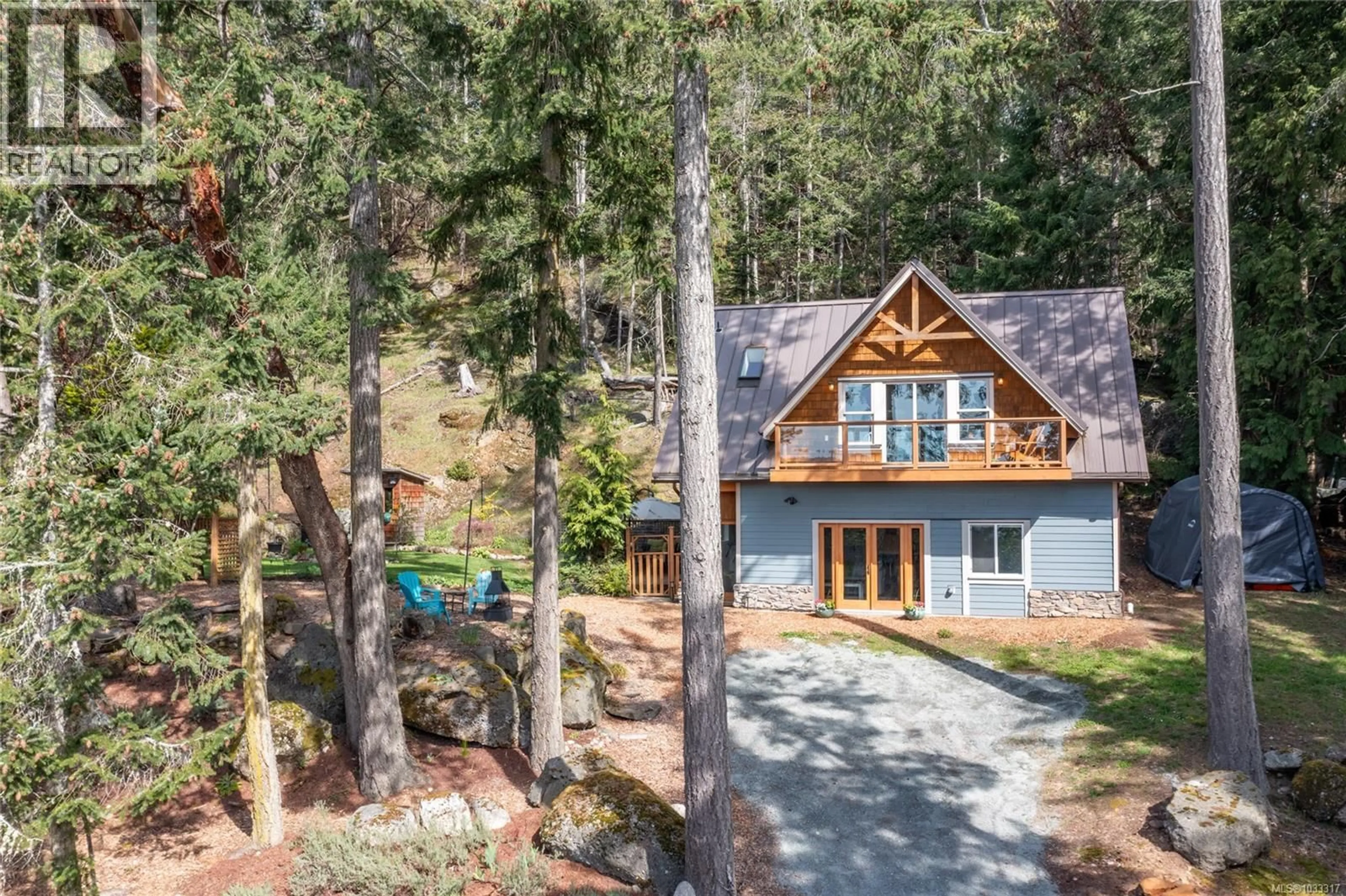 A pic from outside/outdoor area/front of a property/back of a property/a pic from drone, water/lake/river/ocean view for 4810 CANNON CRESCENT, Pender Island British Columbia V0N2M2