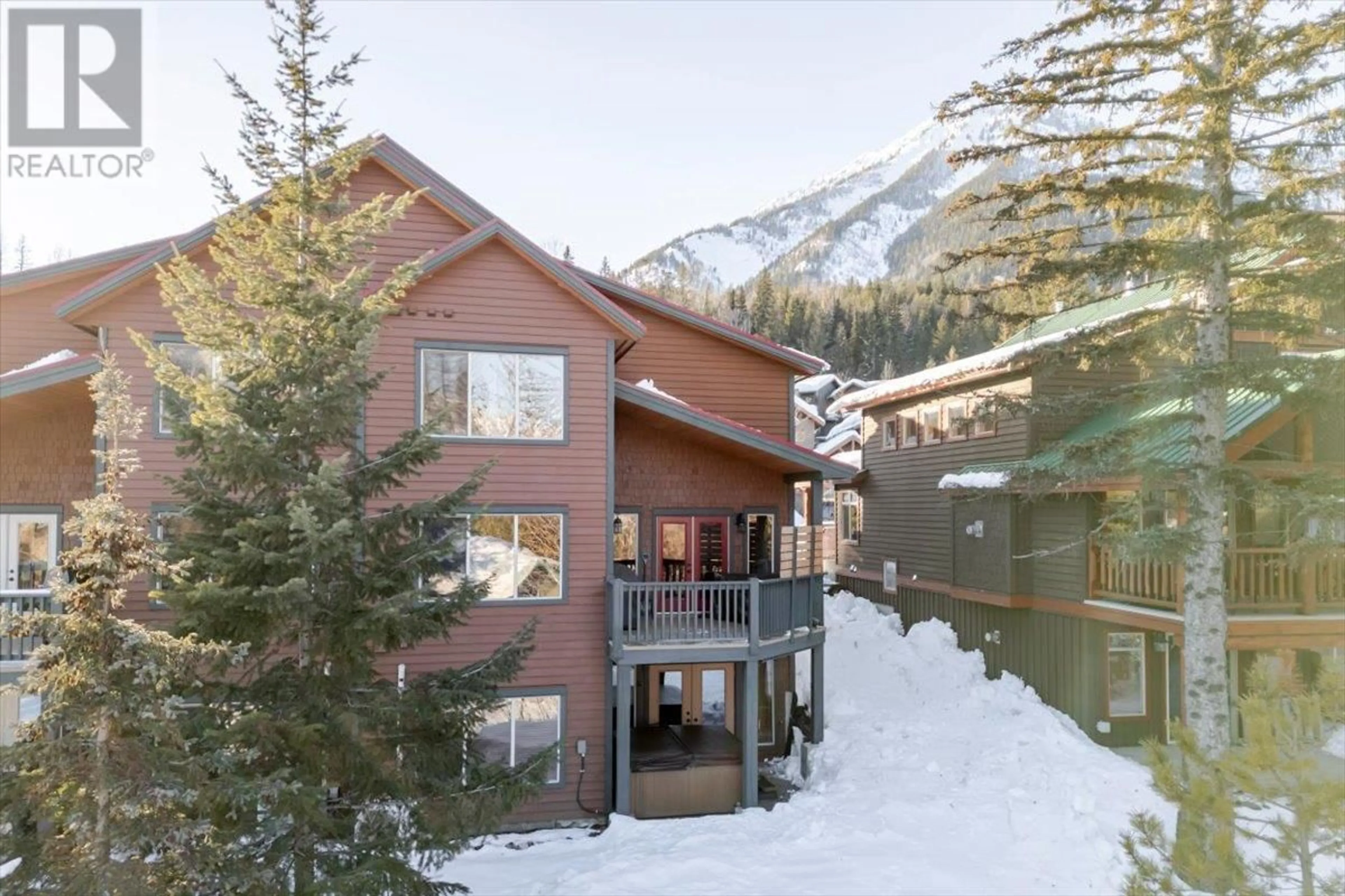 Indoor foyer for 3A ALPINE TRAIL Lane, Fernie British Columbia V0B1M5