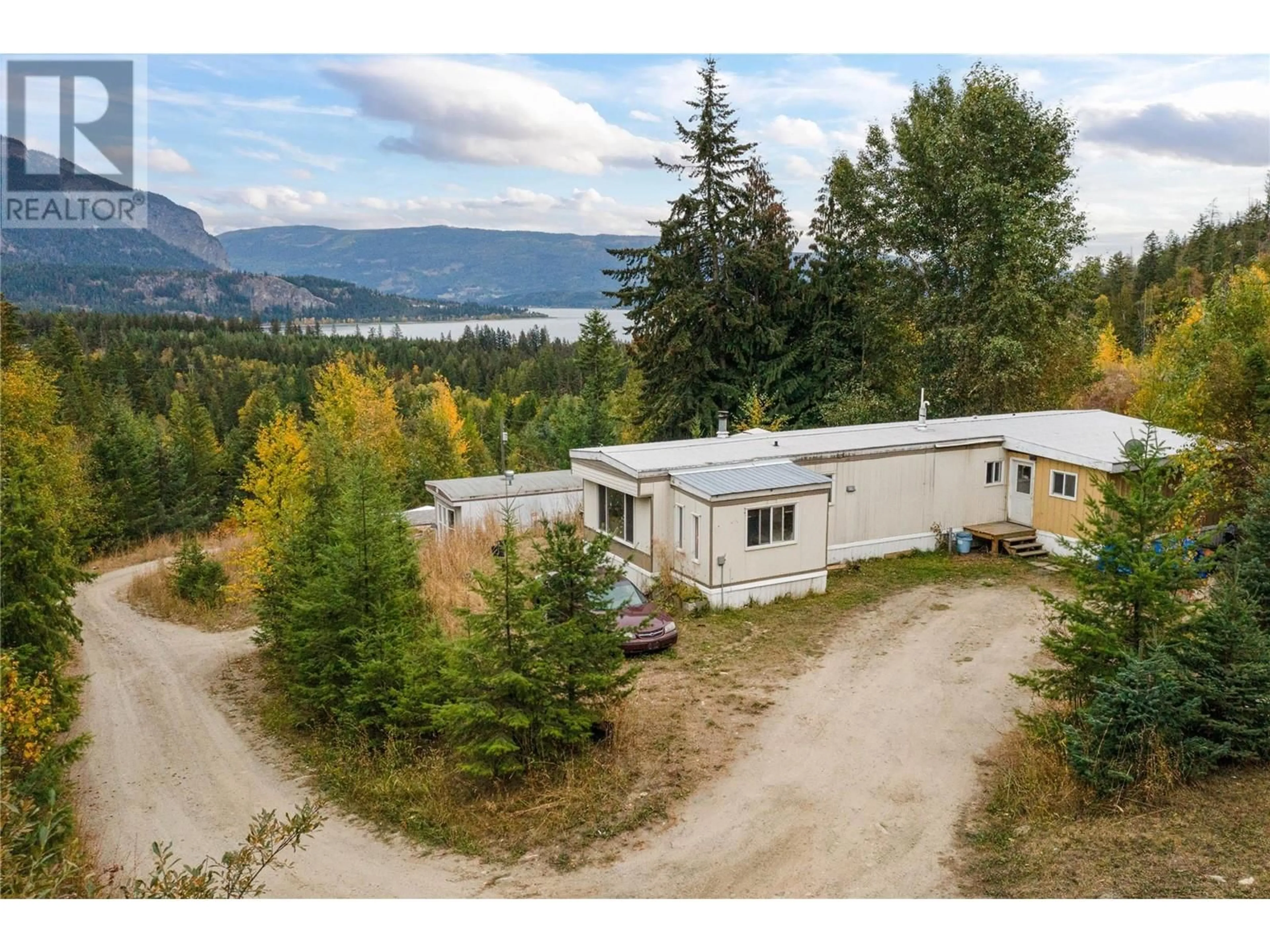 A pic from outside/outdoor area/front of a property/back of a property/a pic from drone, mountain view for 1,2,3 - 649 LEE ROAD, Tappen British Columbia V0E2X0