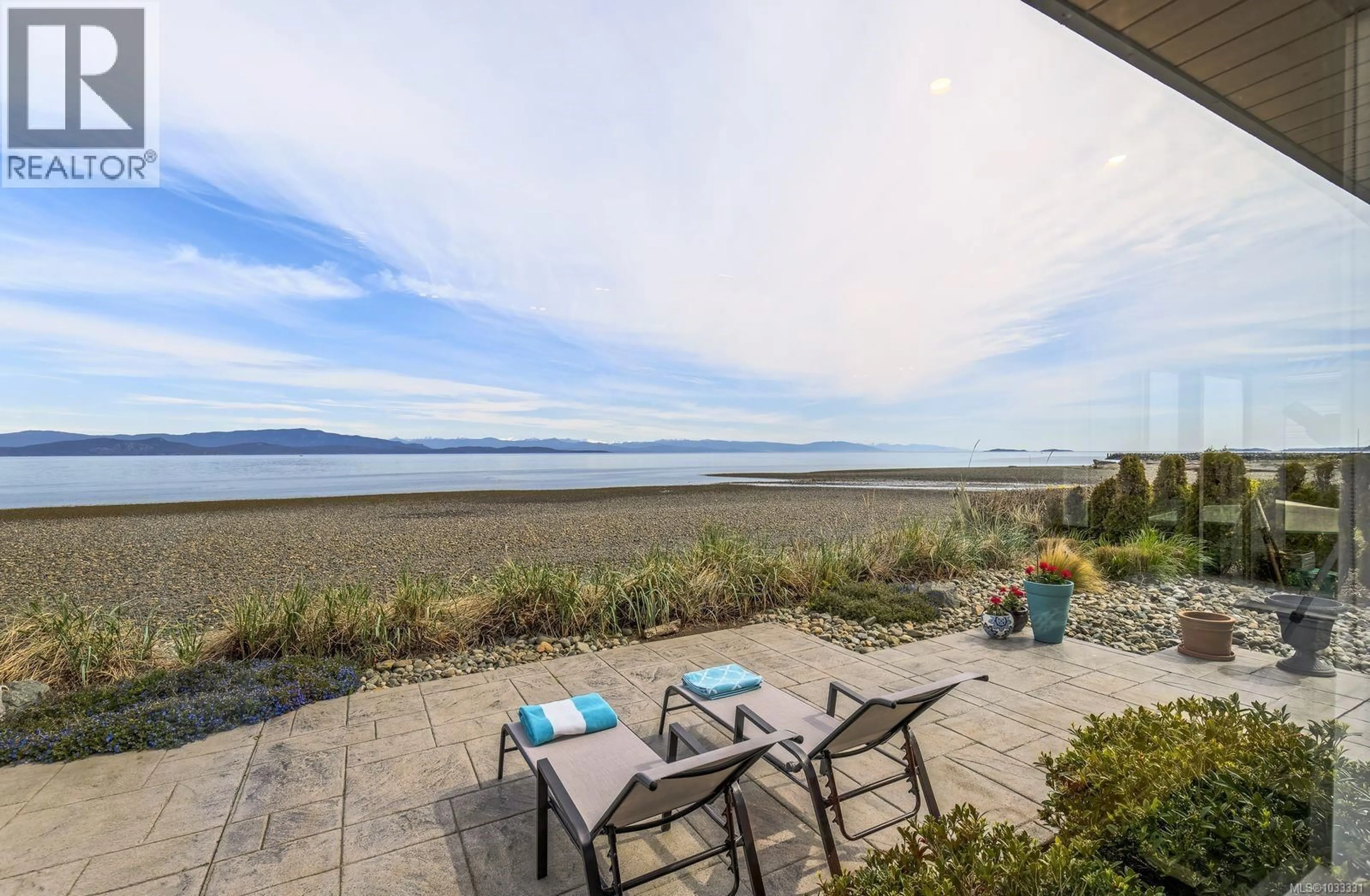 Patio, water/lake/river/ocean view for 1701 ADMIRAL TRYON BOULEVARD, French Creek British Columbia V9P1Y1