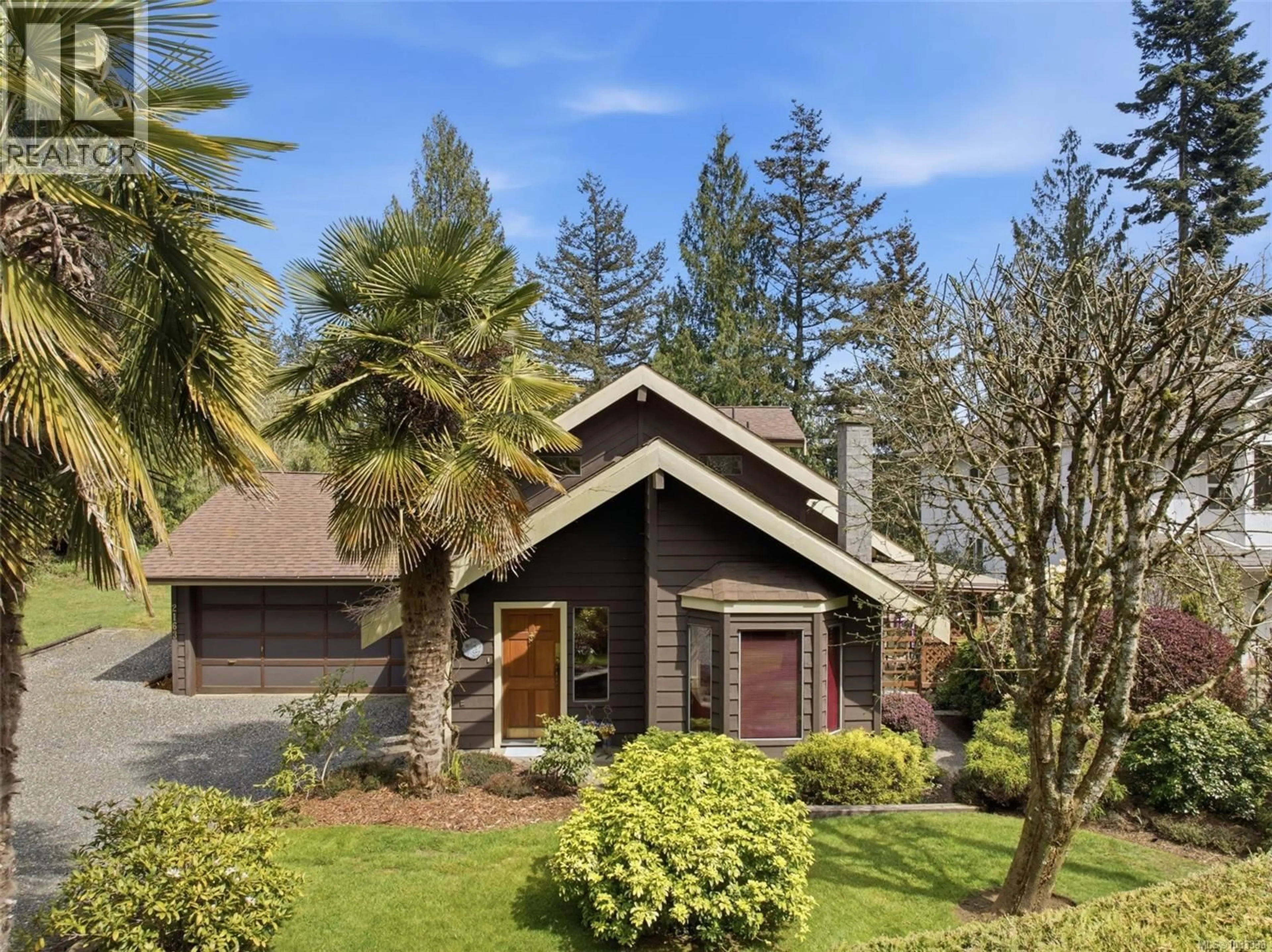 Home with vinyl exterior material, unknown for 2163 FIRWOOD PLACE, Sooke British Columbia V9Z0N2