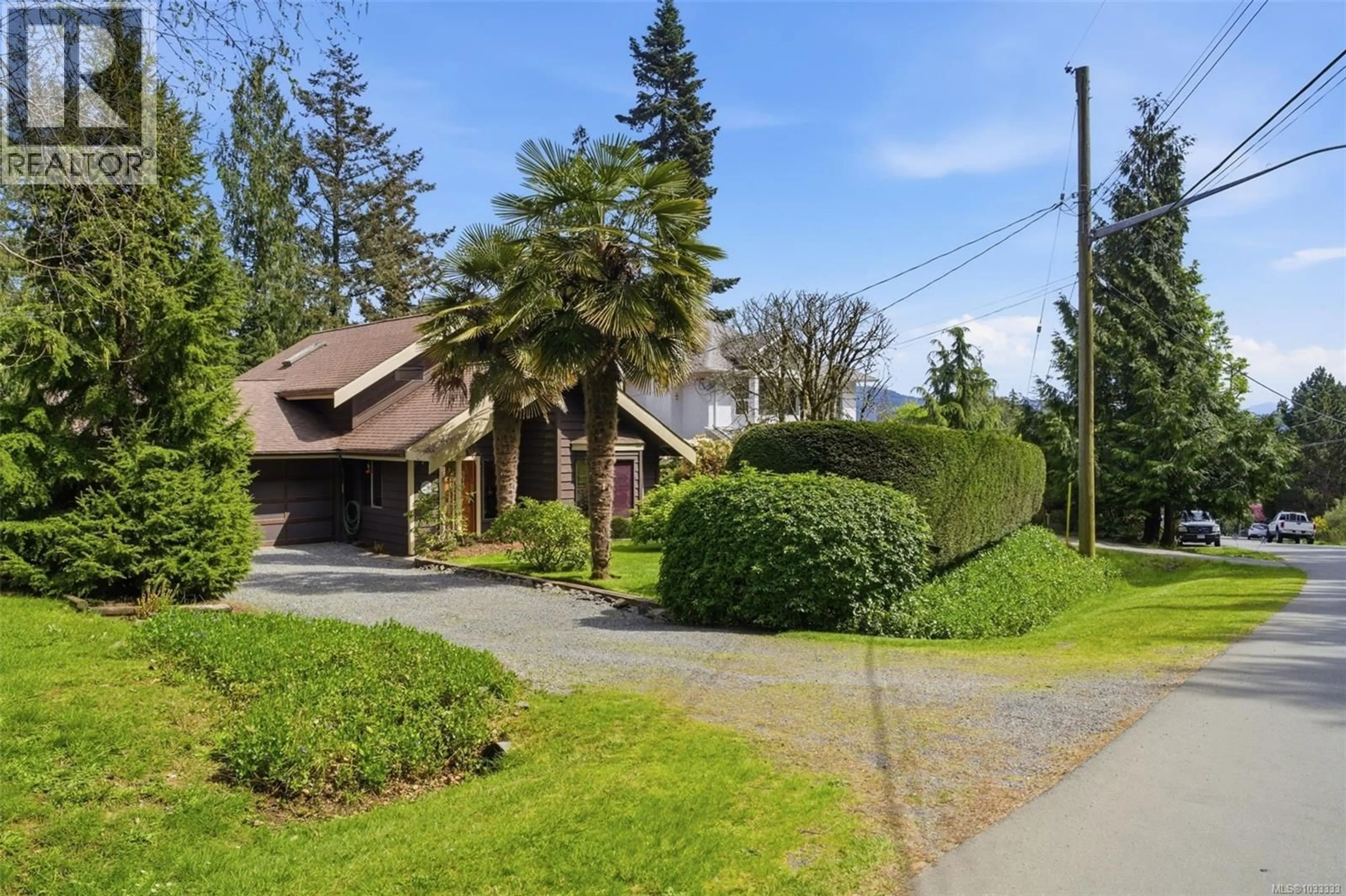 A pic from outside/outdoor area/front of a property/back of a property/a pic from drone, street for 2163 FIRWOOD PLACE, Sooke British Columbia V9Z0N2