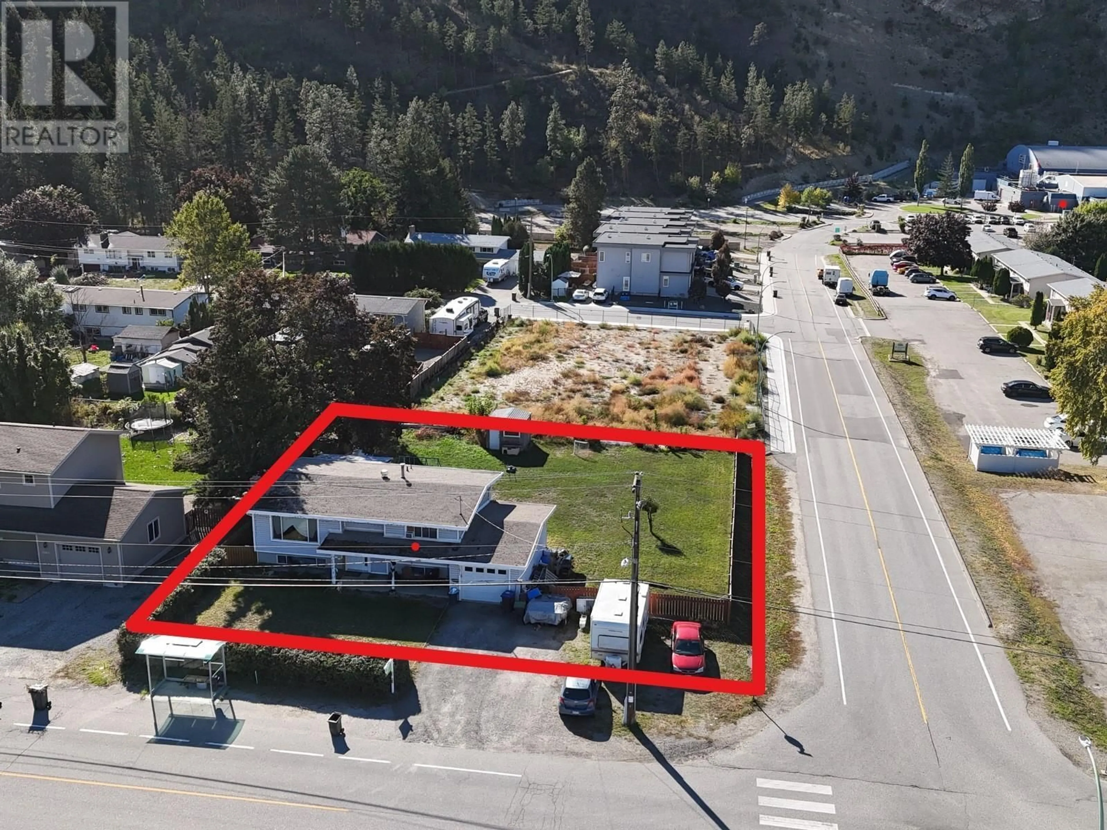 A pic from outside/outdoor area/front of a property/back of a property/a pic from drone, unknown for 1571 Ross Road, West Kelowna British Columbia V1Z1L5