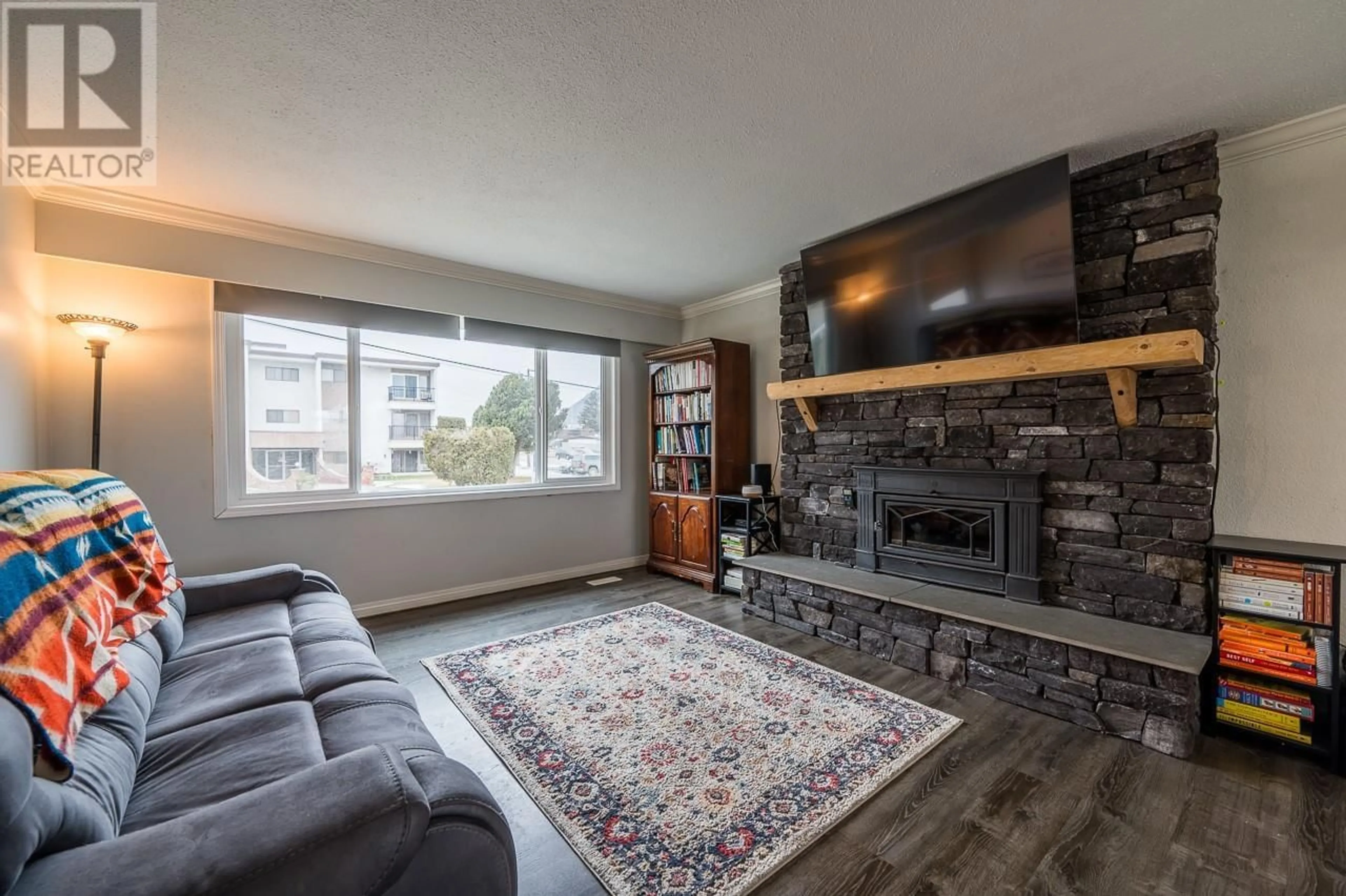 Living room with furniture, unknown for 1945 CURLEW Road Lot# 5, Kamloops British Columbia V2C4H6