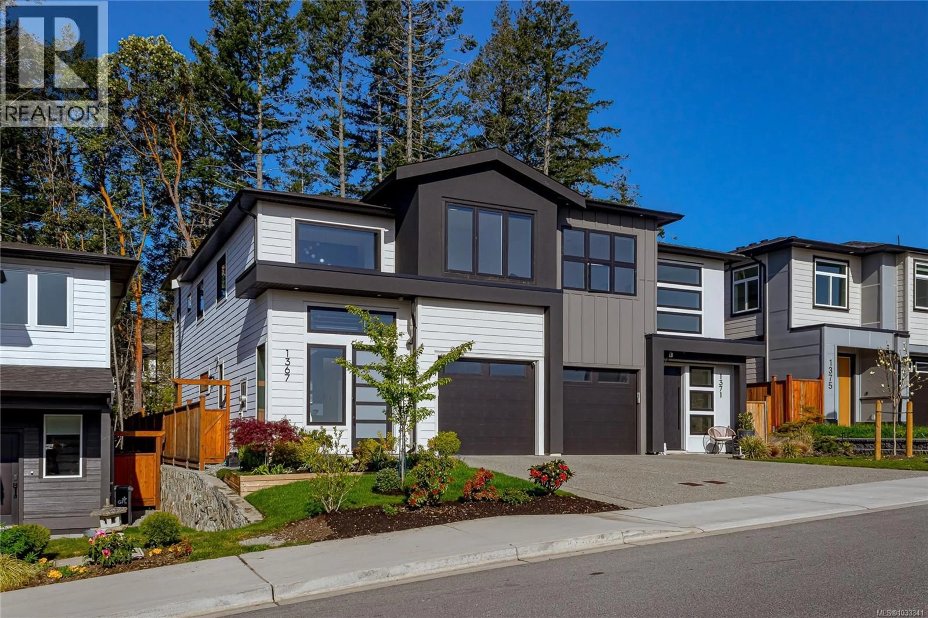 Home with vinyl exterior material, street for 1367 SANDSTONE LANE, Langford British Columbia V9B7A2
