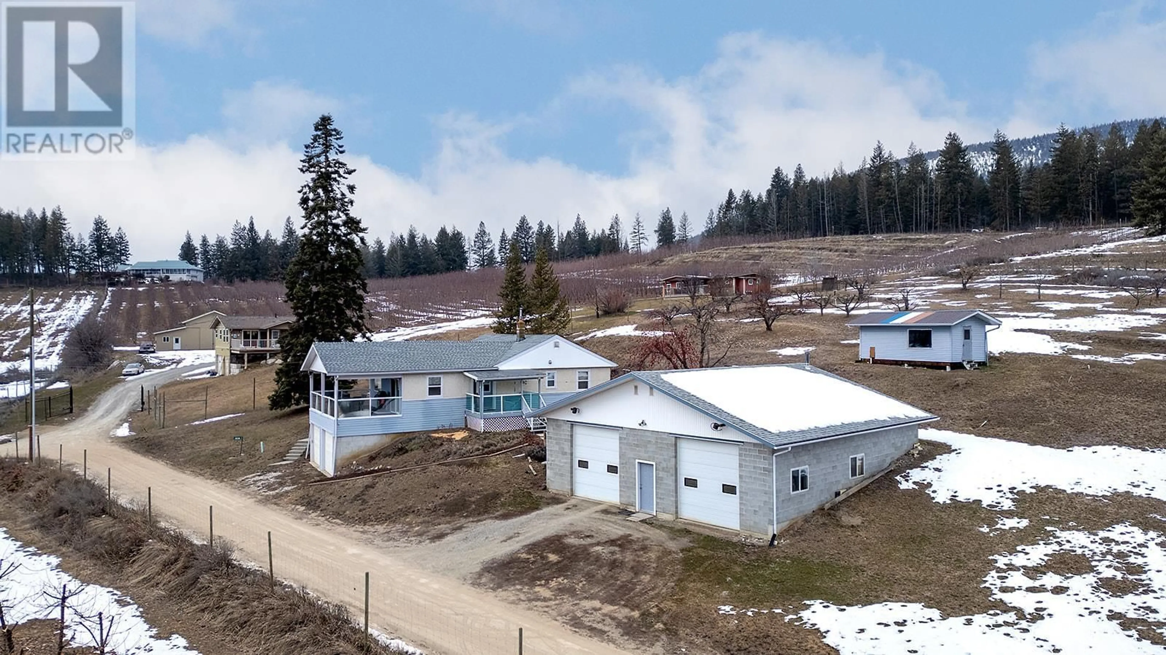 A pic from outside/outdoor area/front of a property/back of a property/a pic from drone, mountain view for 3820 38TH  N Avenue, Creston British Columbia V0B1G1