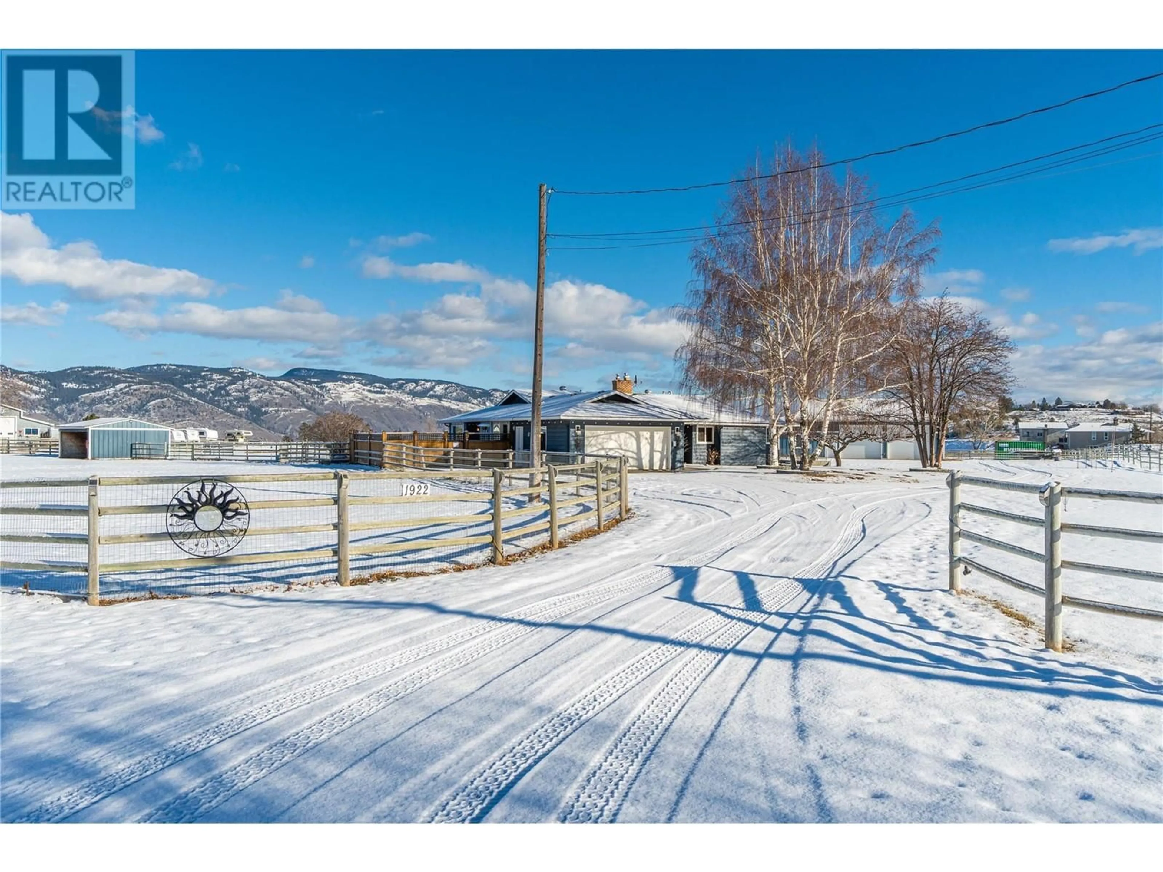 A pic from outside/outdoor area/front of a property/back of a property/a pic from drone, mountain view for 1922 GARDINER Road, Kamloops British Columbia V2C6V8