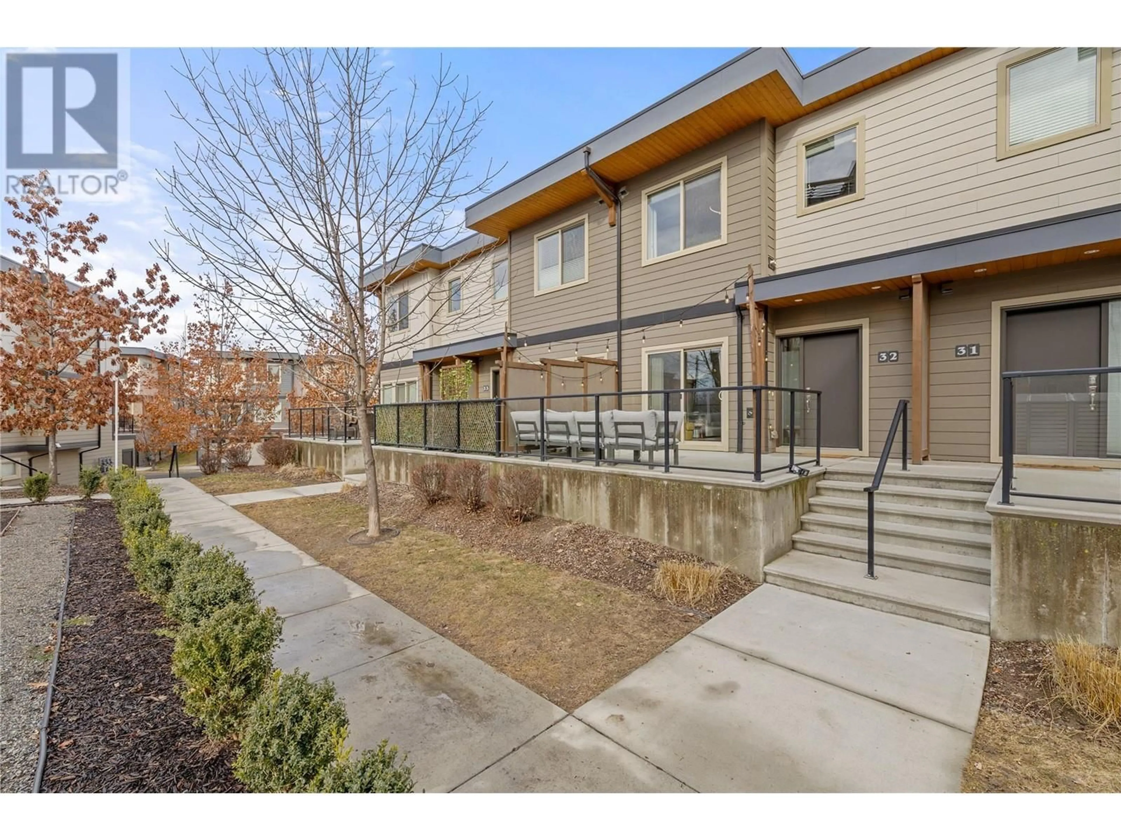 Patio, street for 3626 Mission Springs Drive Unit# 32, Kelowna British Columbia V1W5L1