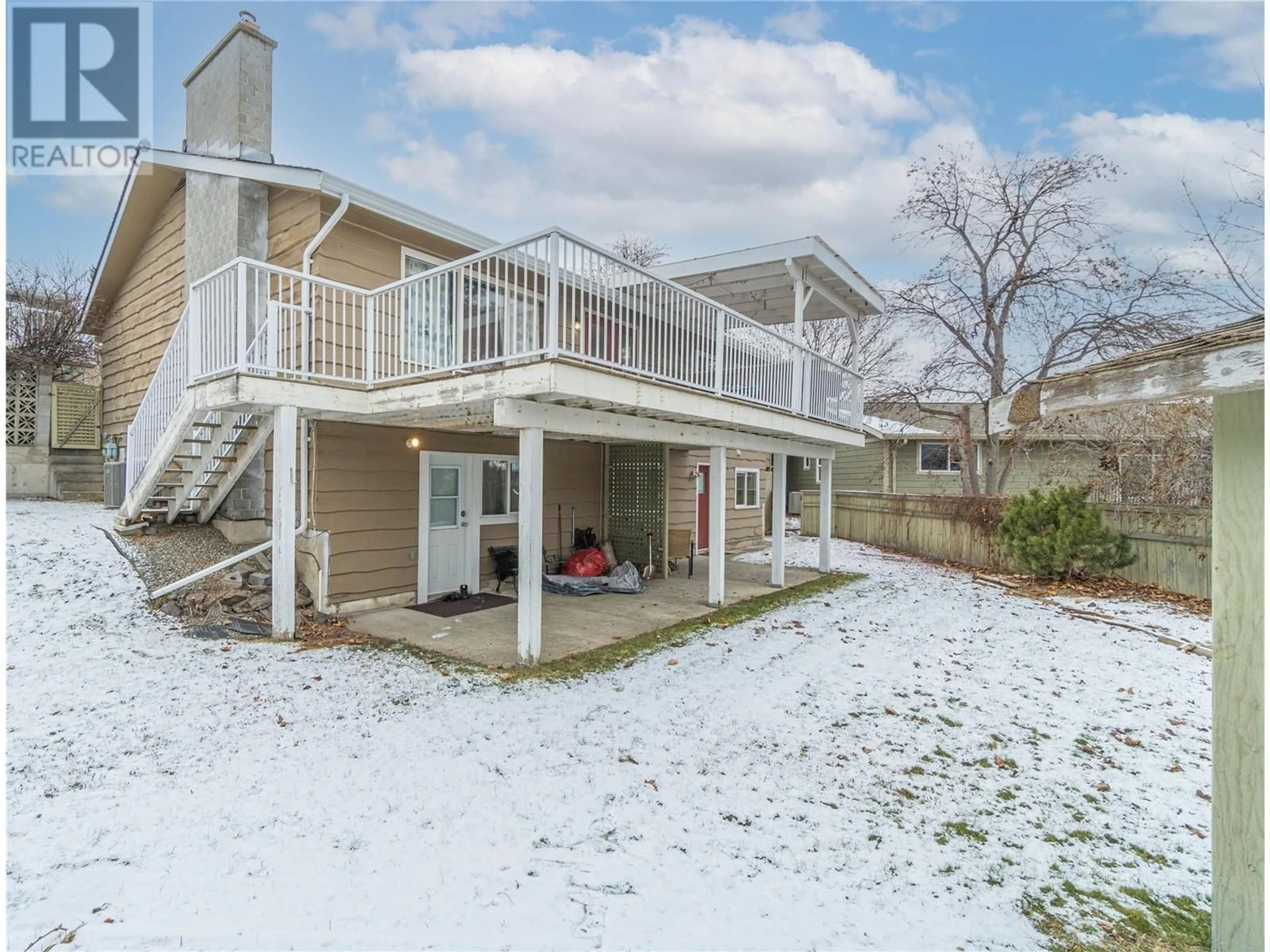 Patio, unknown for 209 BESTWICK CRT E COURT, Kamloops British Columbia V2C1R9