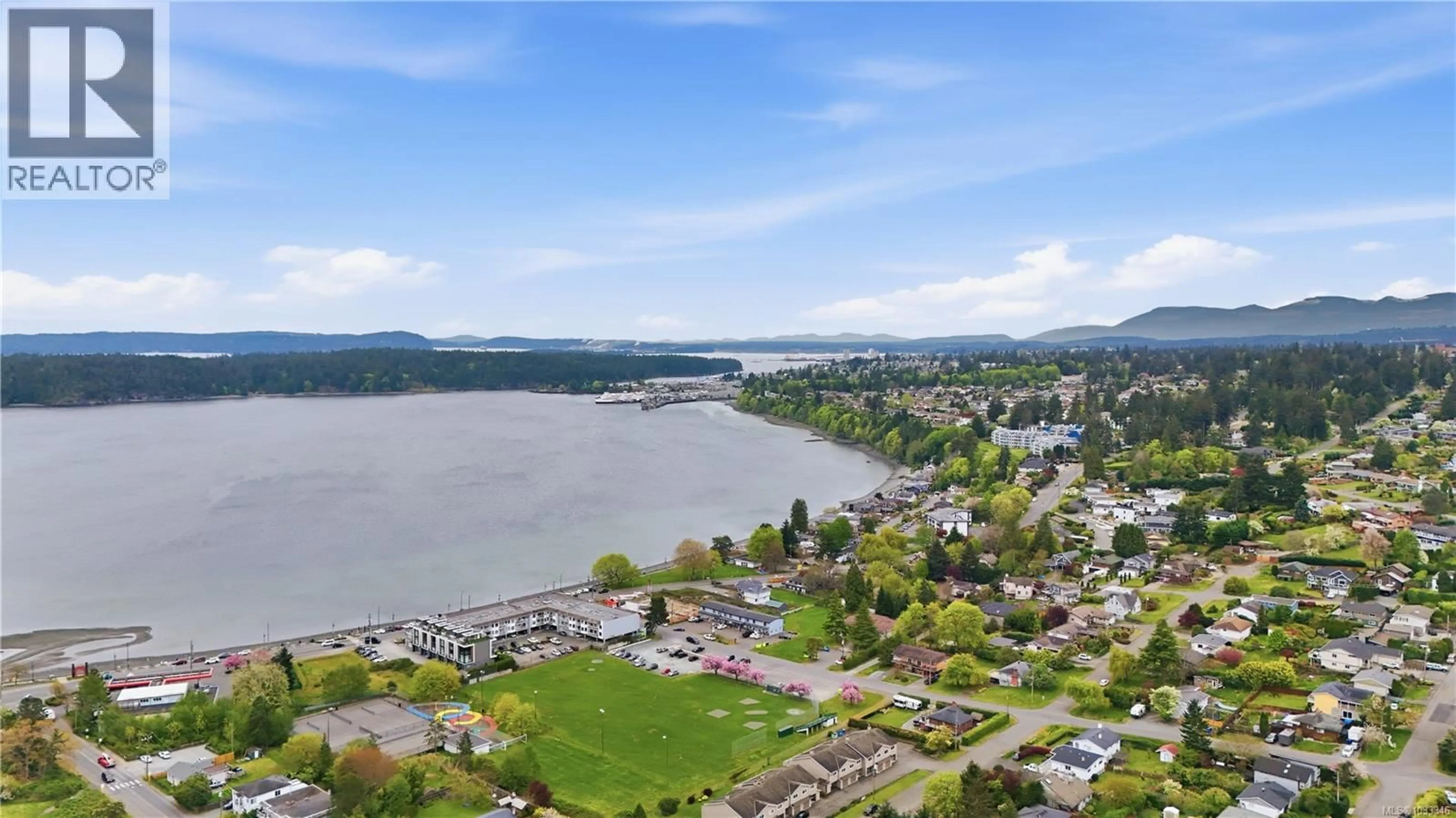 A pic from outside/outdoor area/front of a property/back of a property/a pic from drone, water/lake/river/ocean view for 3129 DEPARTURE BAY ROAD, Nanaimo British Columbia V9T1B6