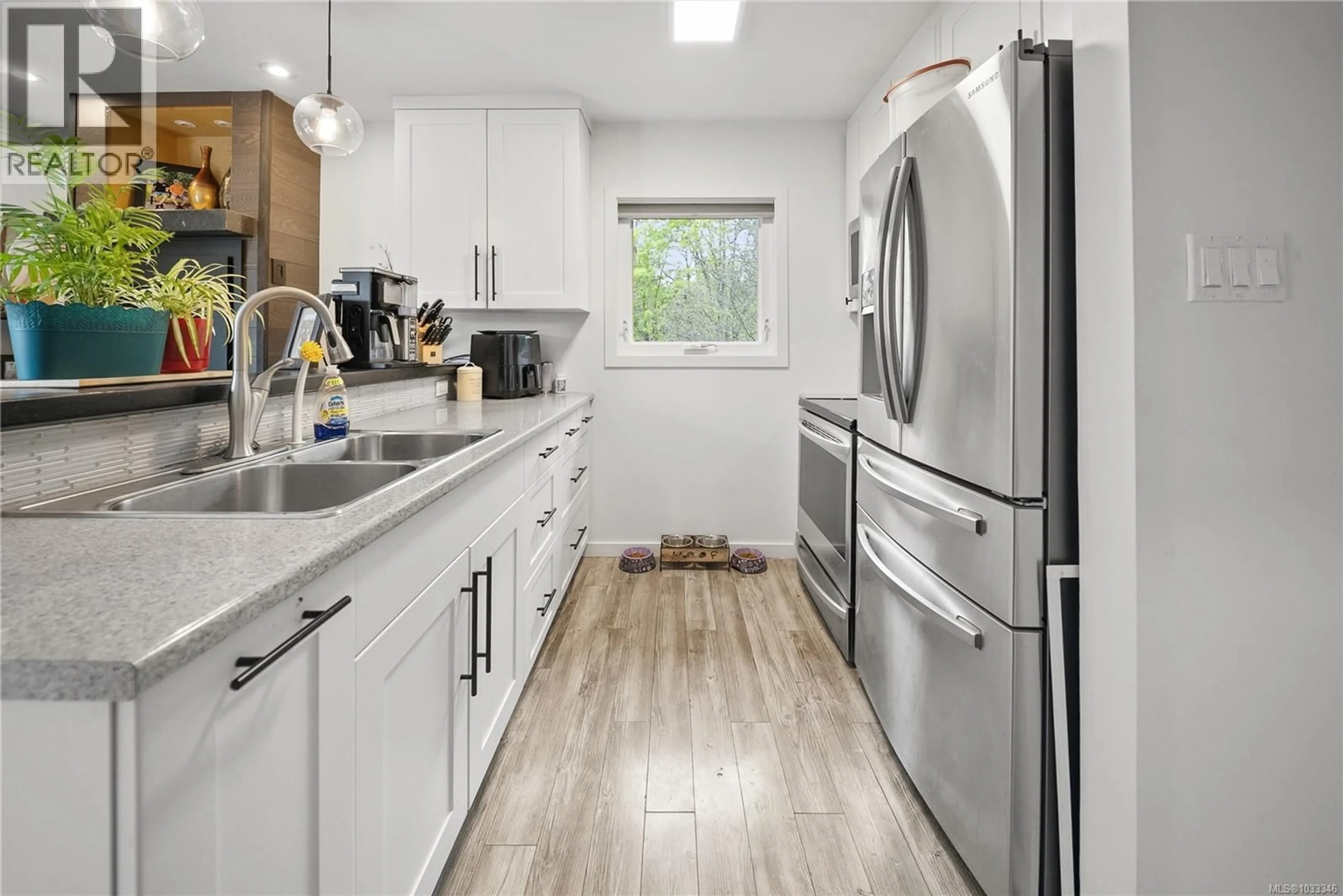 Open concept kitchen, unknown for 3129 DEPARTURE BAY ROAD, Nanaimo British Columbia V9T1B6