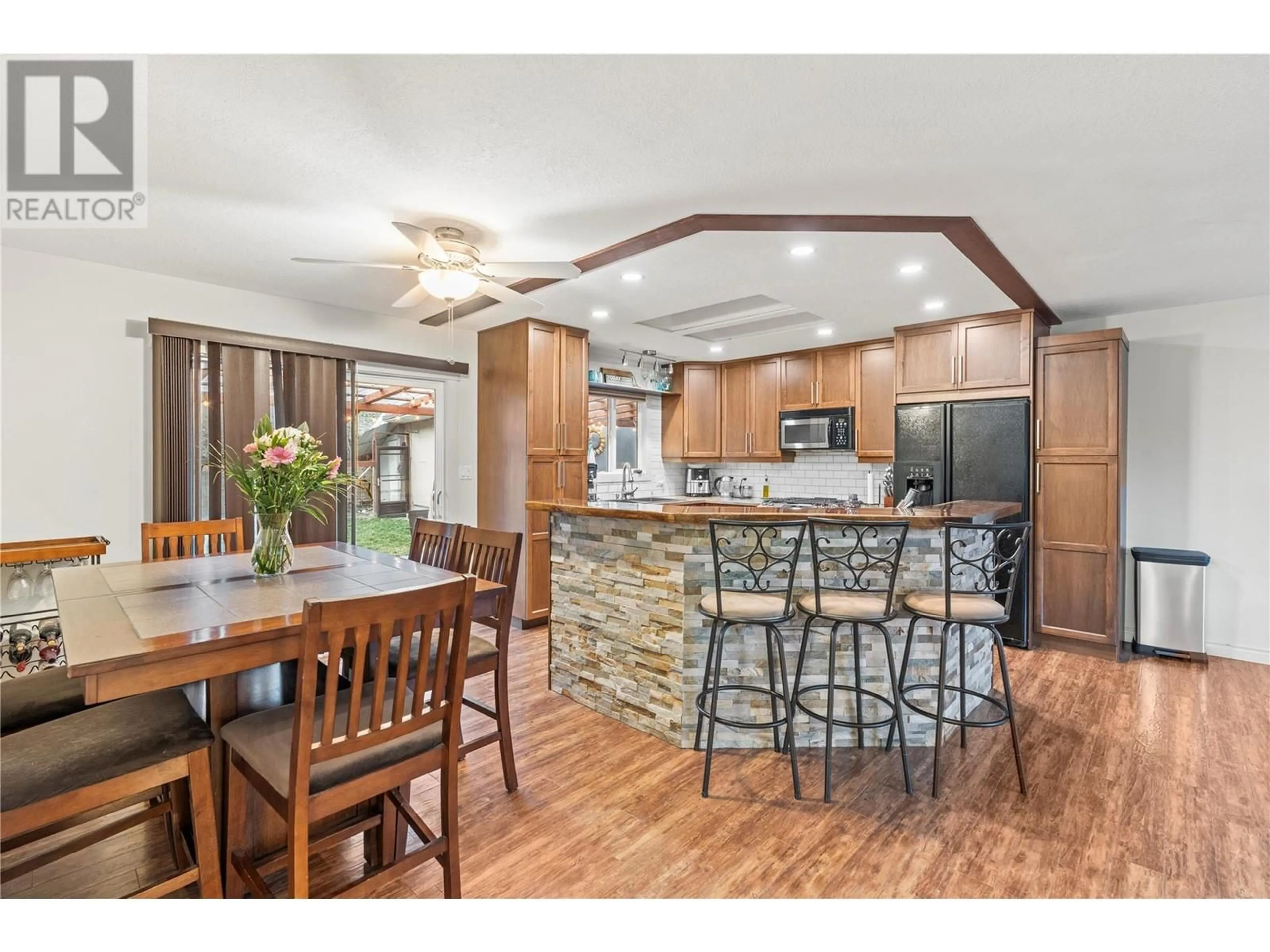 Open concept kitchen, unknown for 1718 Grandview Avenue, Lumby British Columbia V0E2G0