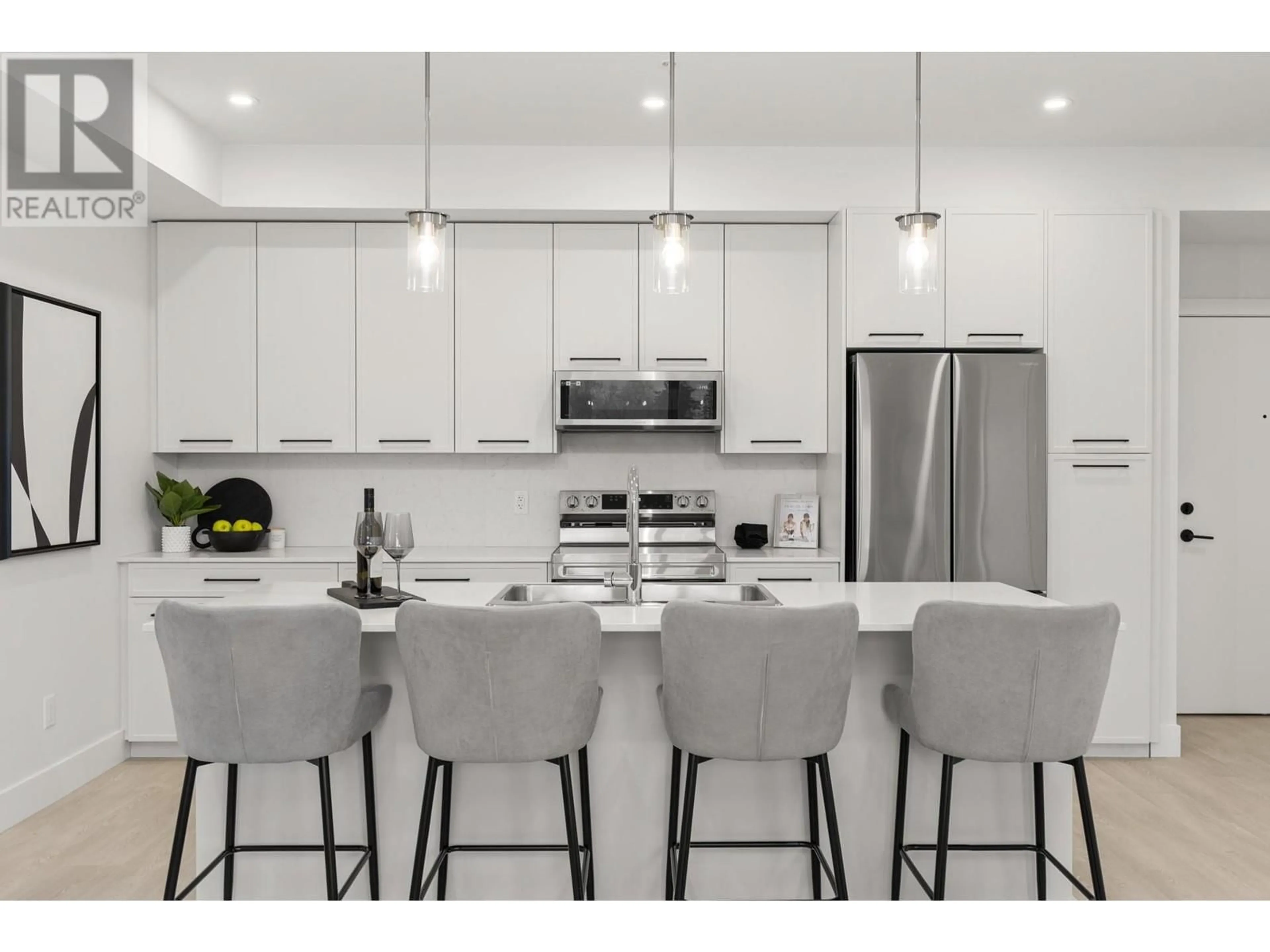 Open concept kitchen, unknown for 1220 Pacific Avenue Unit# 406, Kelowna British Columbia V1Y5T7