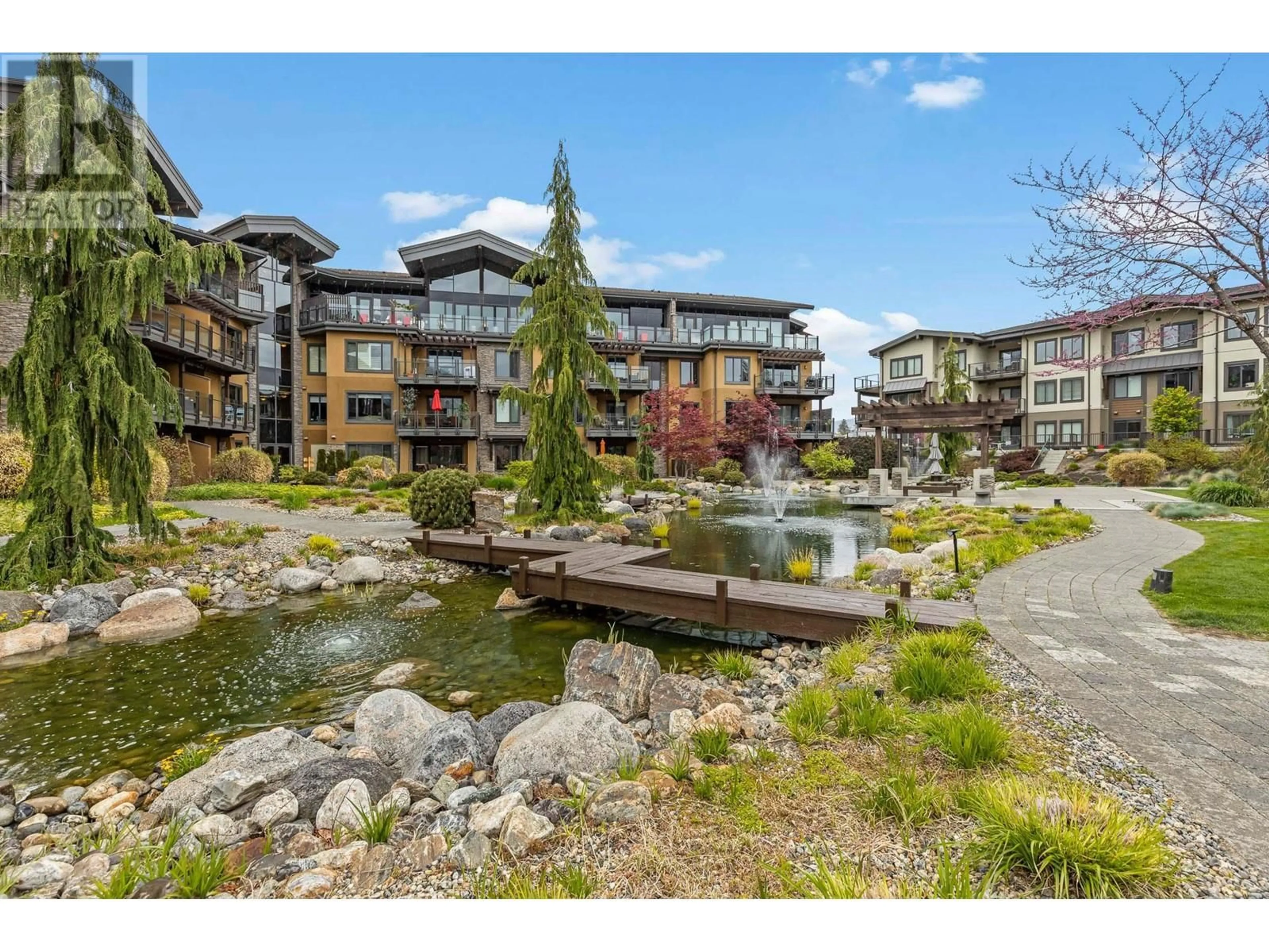 Patio, water/lake/river/ocean view for 600 Sarsons Road Unit# 101, Kelowna British Columbia V1W5H5