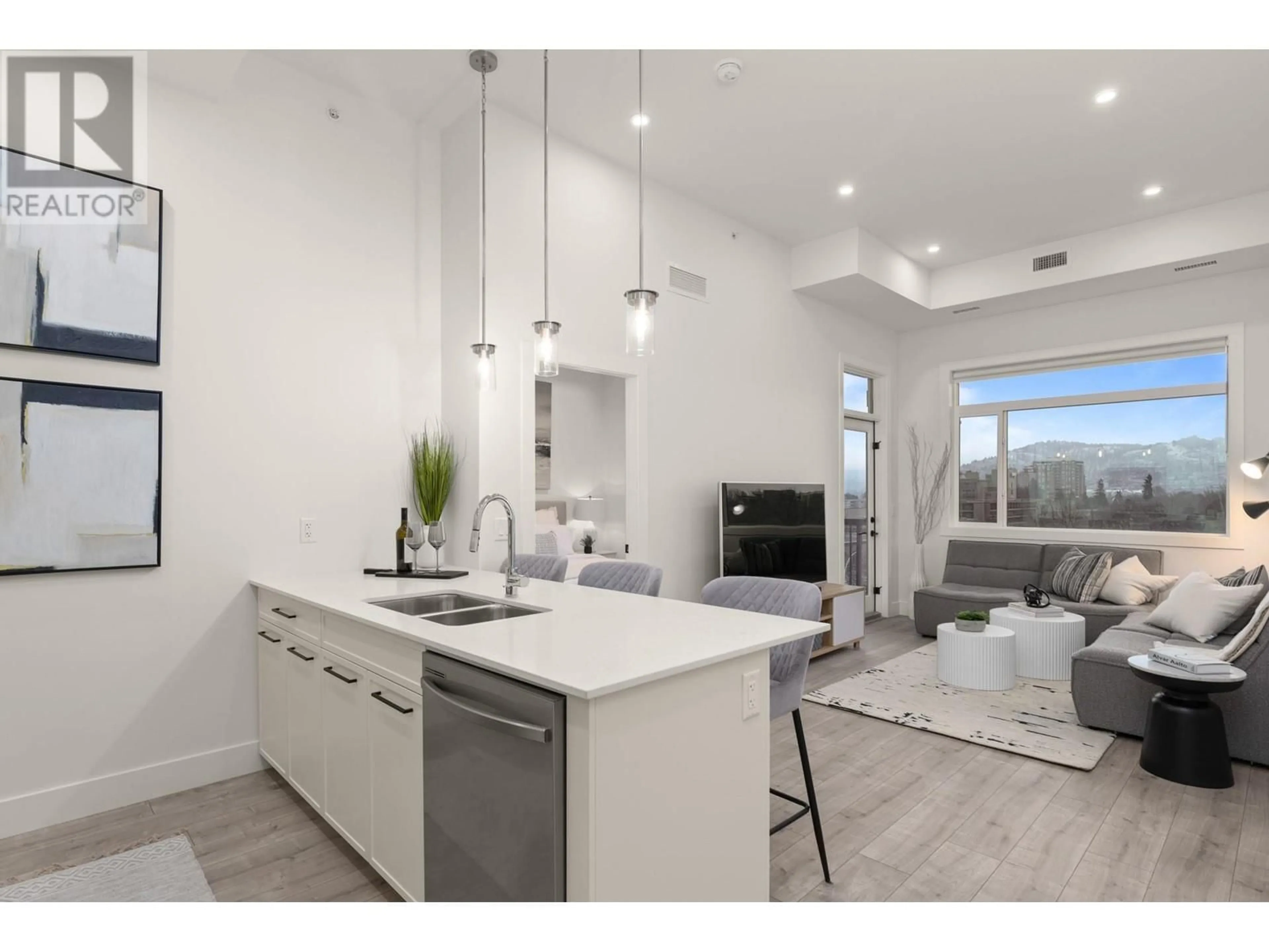 Open concept kitchen, unknown for 1220 Pacific Avenue Unit# 509, Kelowna British Columbia V1Y5T7