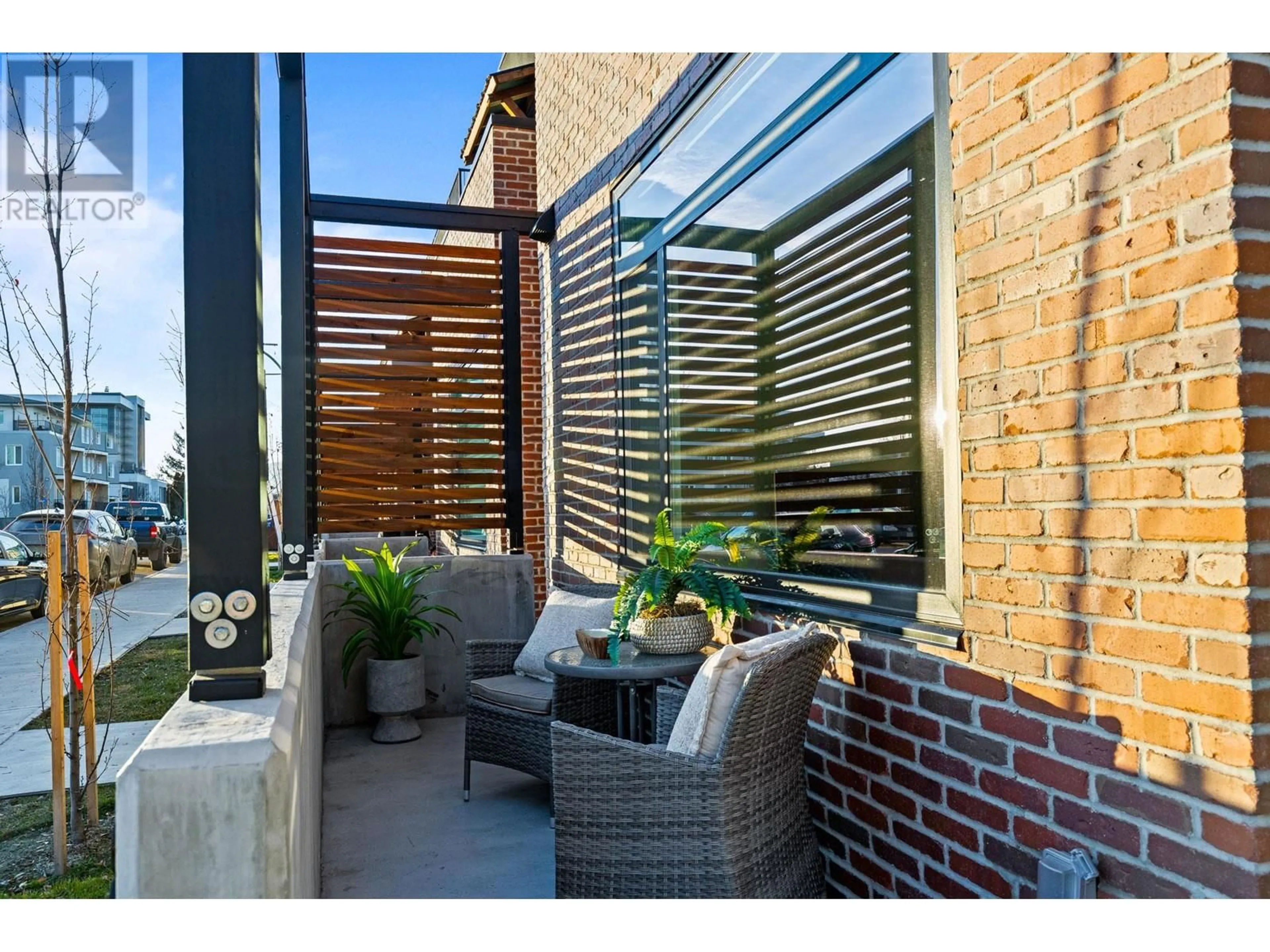 Patio, street for 1228 PACIFIC AVENUE, Kelowna British Columbia V1Y5T7