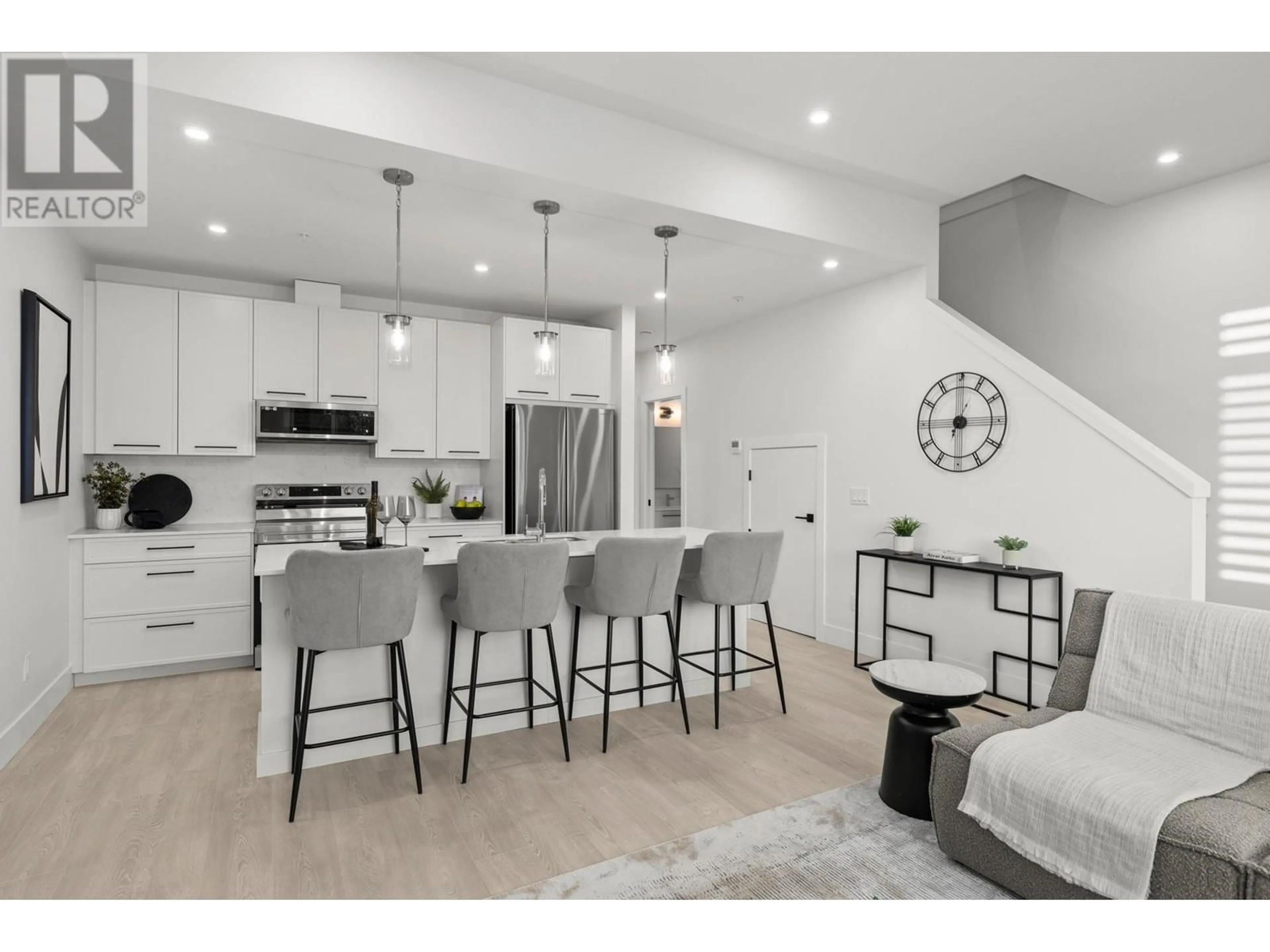 Open concept kitchen, unknown for 1228 PACIFIC AVENUE, Kelowna British Columbia V1Y5T7