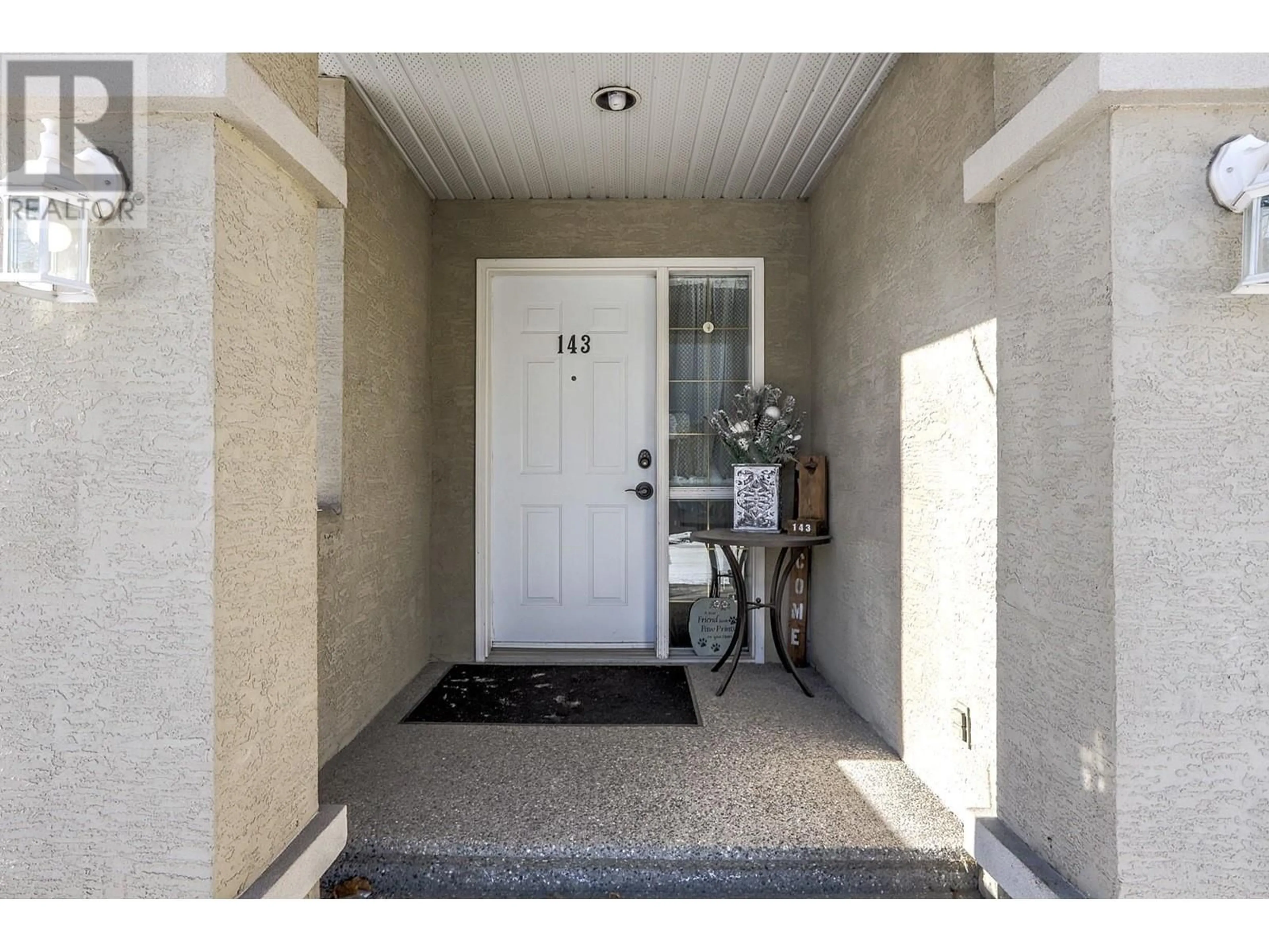 Indoor entryway for 5501 20 Street Unit# 143, Vernon British Columbia V1T7T2