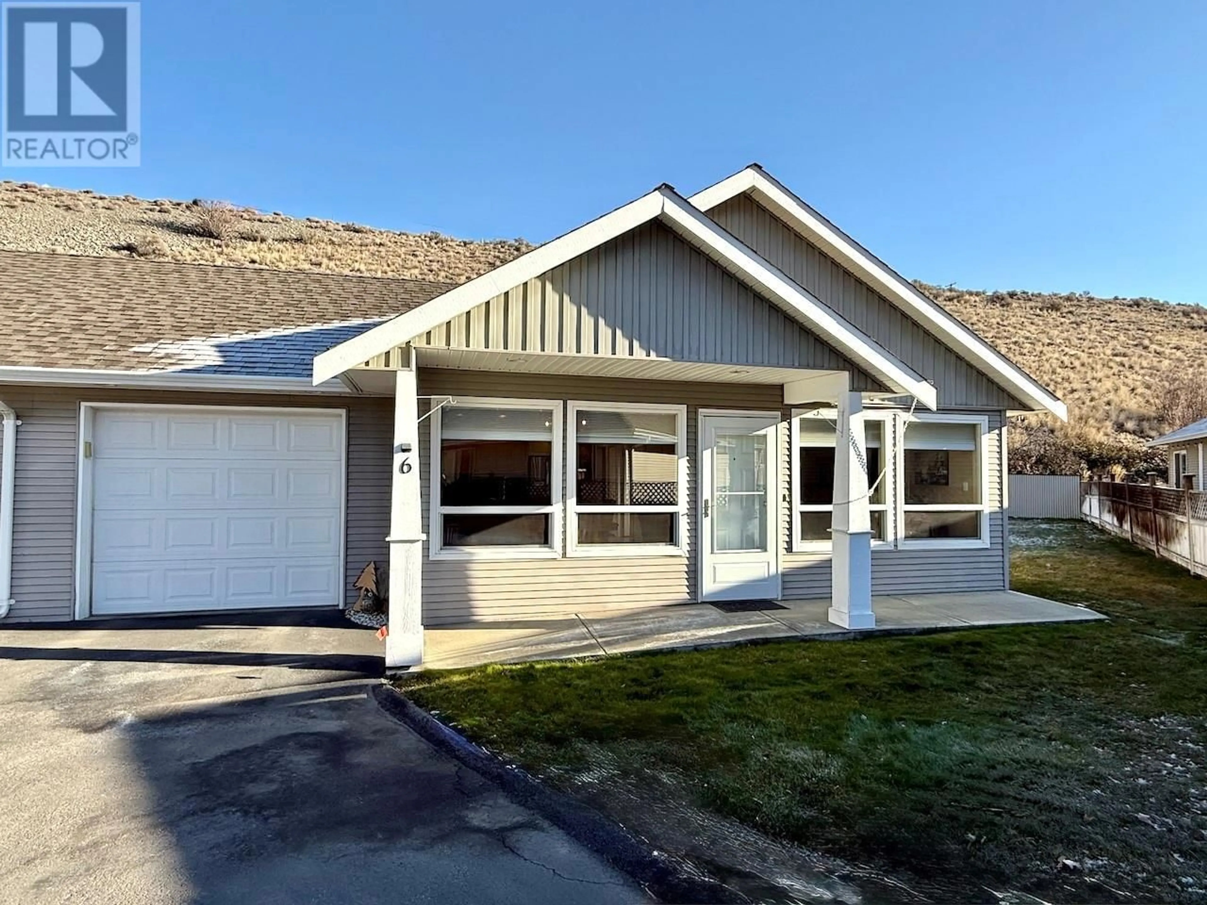 Home with vinyl exterior material, unknown for 601 9th Street Unit# 6, Keremeos British Columbia V0X1N3