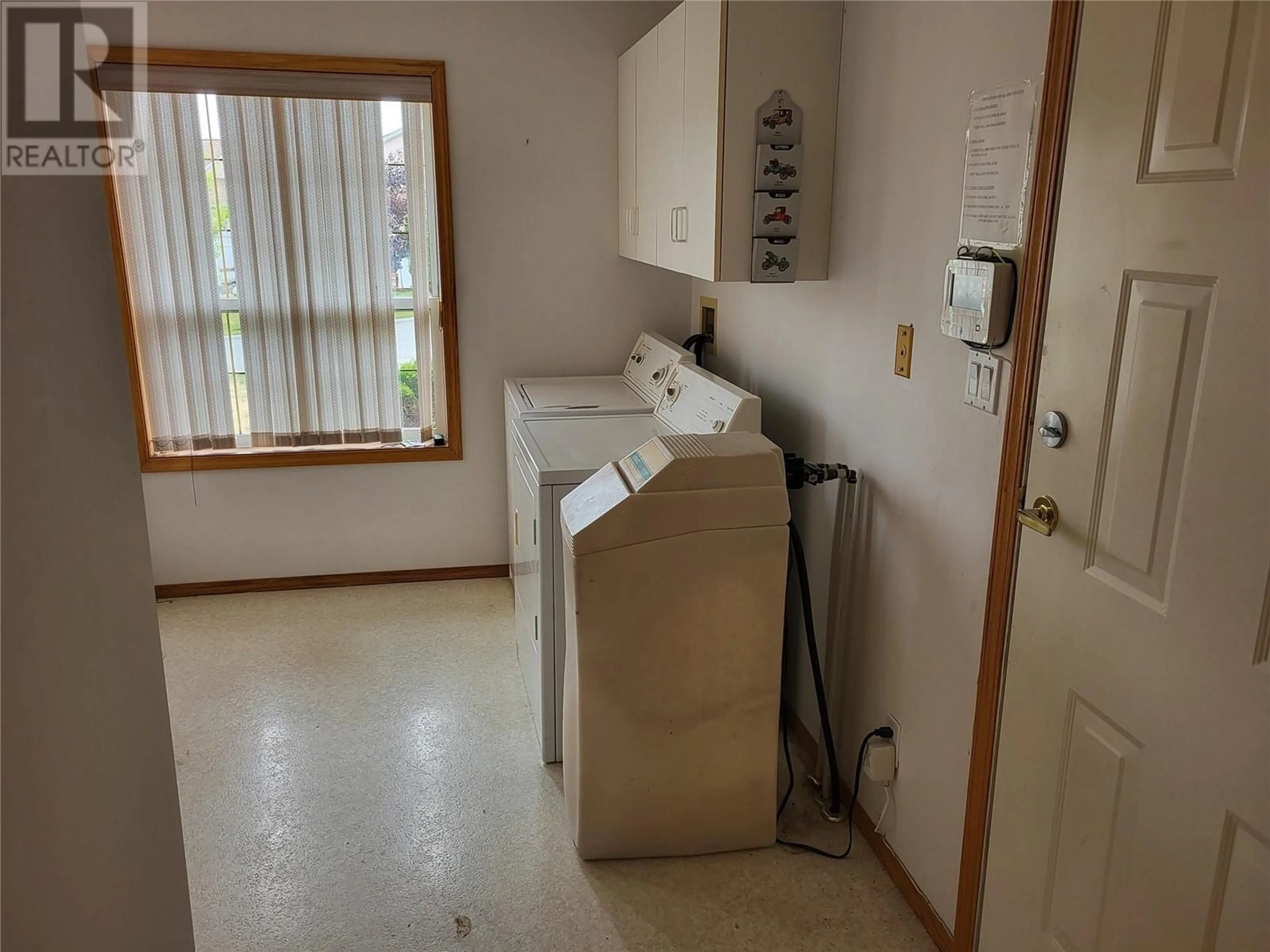 Laundry room for 6184 Saint Martin Place, Oliver British Columbia V0H1T0