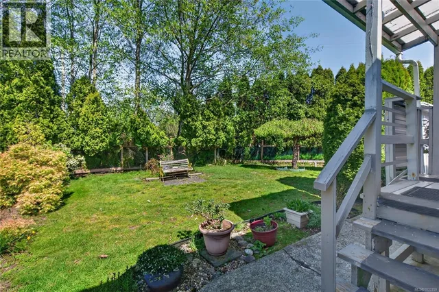 19 - 951 HOMEWOOD ROAD, Campbell River 2