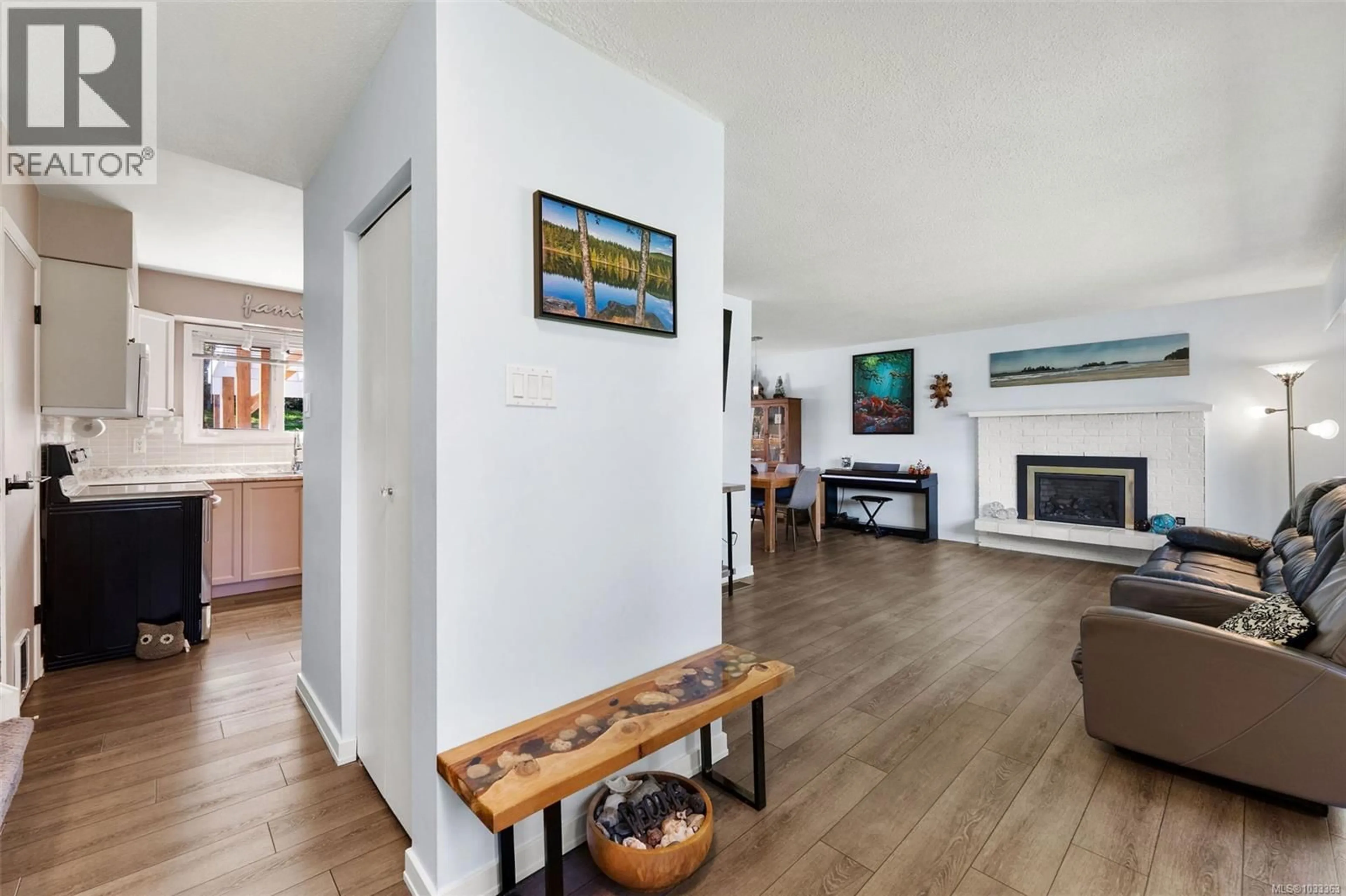 Unknown for 1931 CINNABAR DRIVE, Nanaimo British Columbia V9X1C3