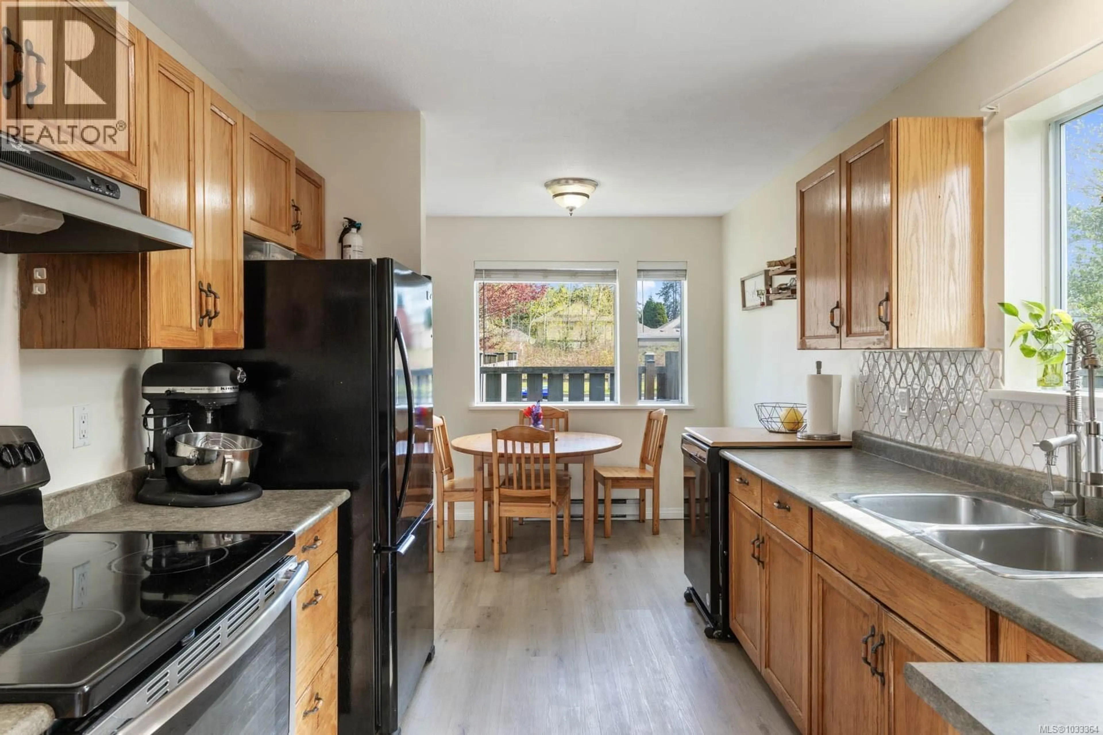 Standard kitchen, ceramic/tile floor for B - 345 MENZIES AVENUE, Courtenay British Columbia V9N3C2