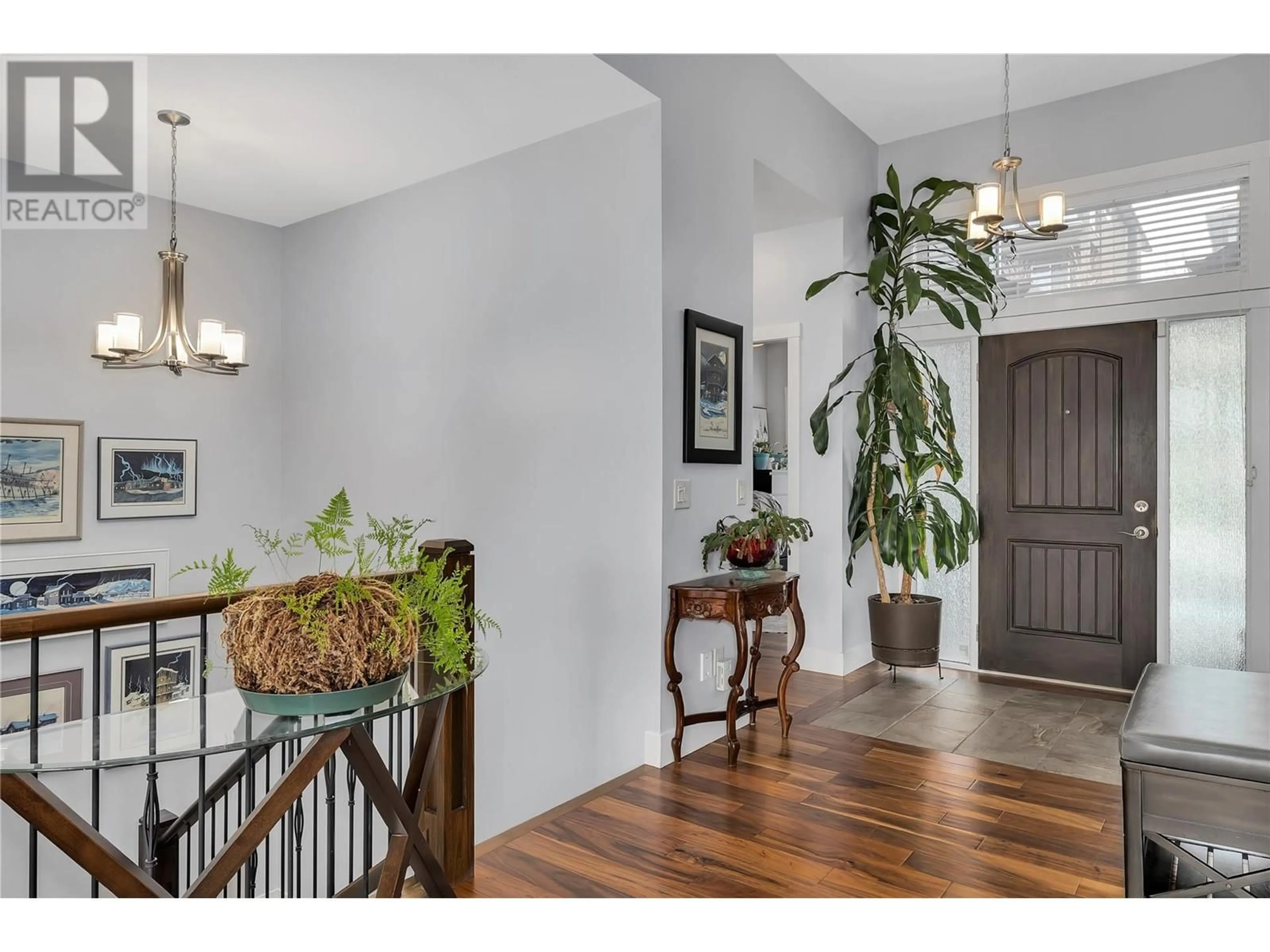 Indoor entryway for 1319 Samurai Court, Kelowna British Columbia V1P1S2