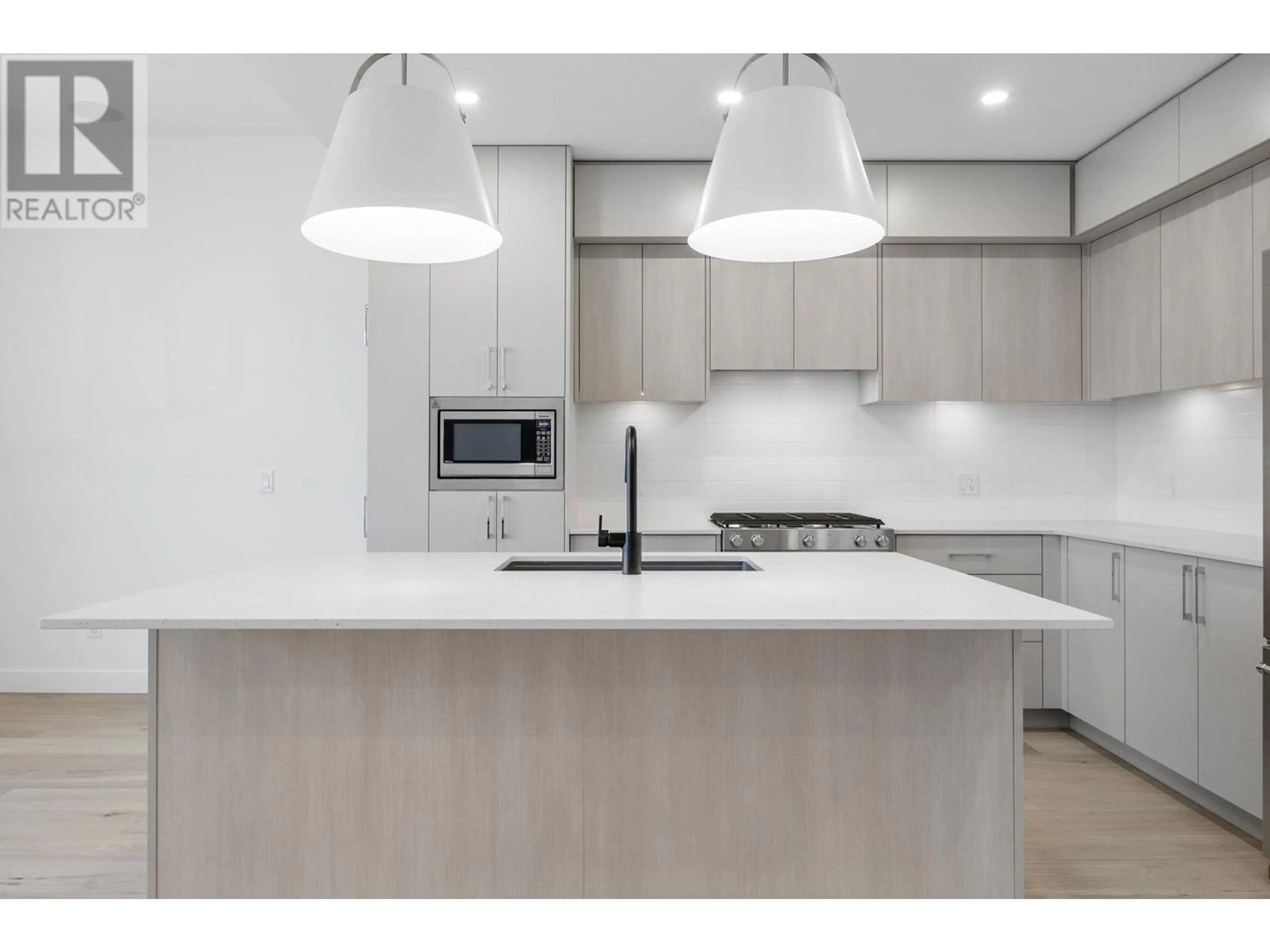 Unknown for 6008 PRINCESS STREET, Peachland British Columbia V0H1X7
