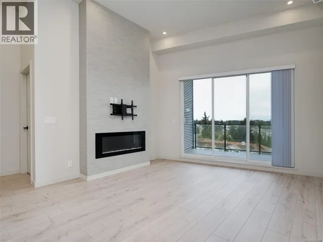 607 - 958 PHAROAH MEWS, Langford 3