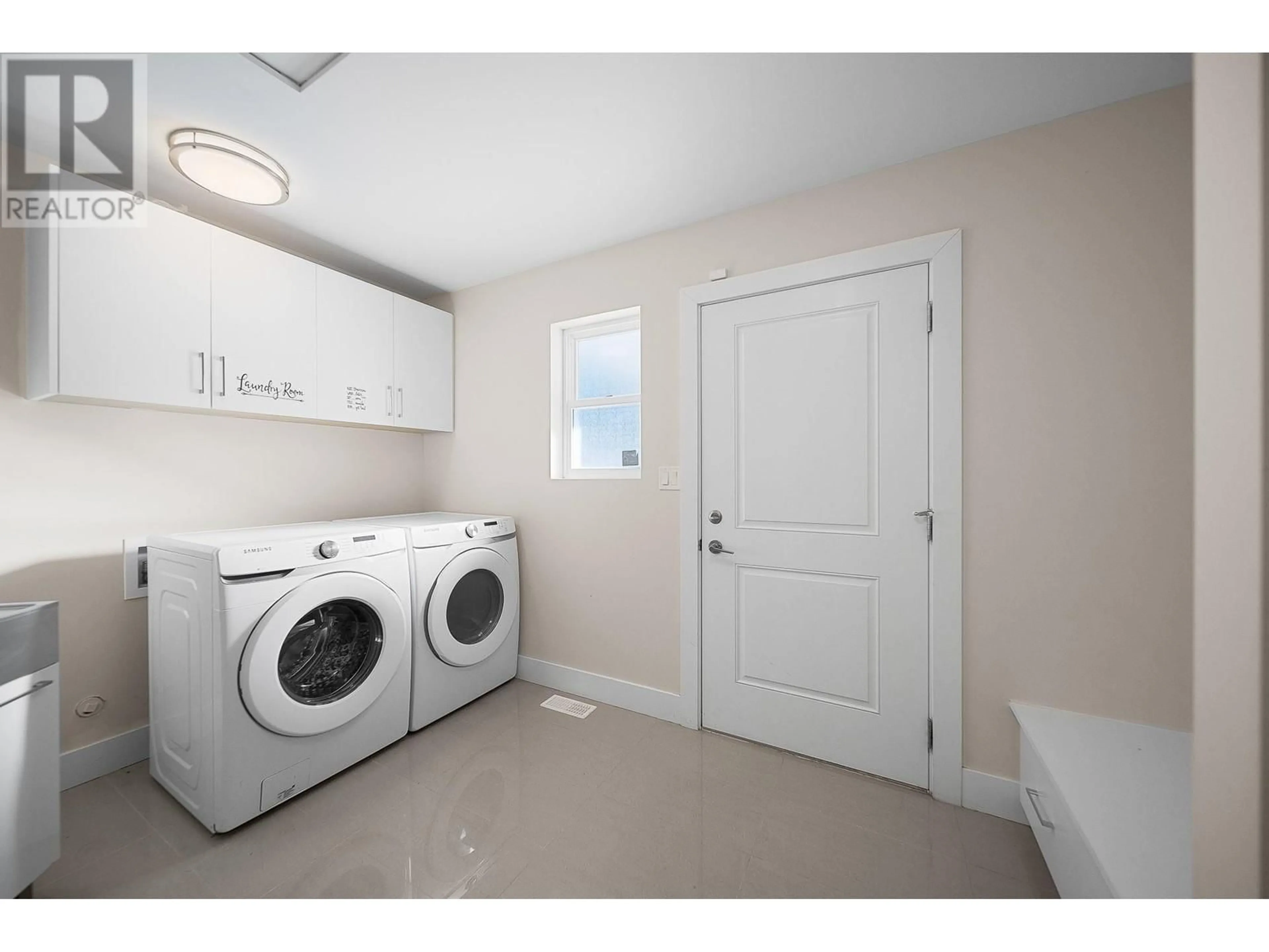 Laundry room for 184 VEALE Road, Merritt British Columbia V1K1N8