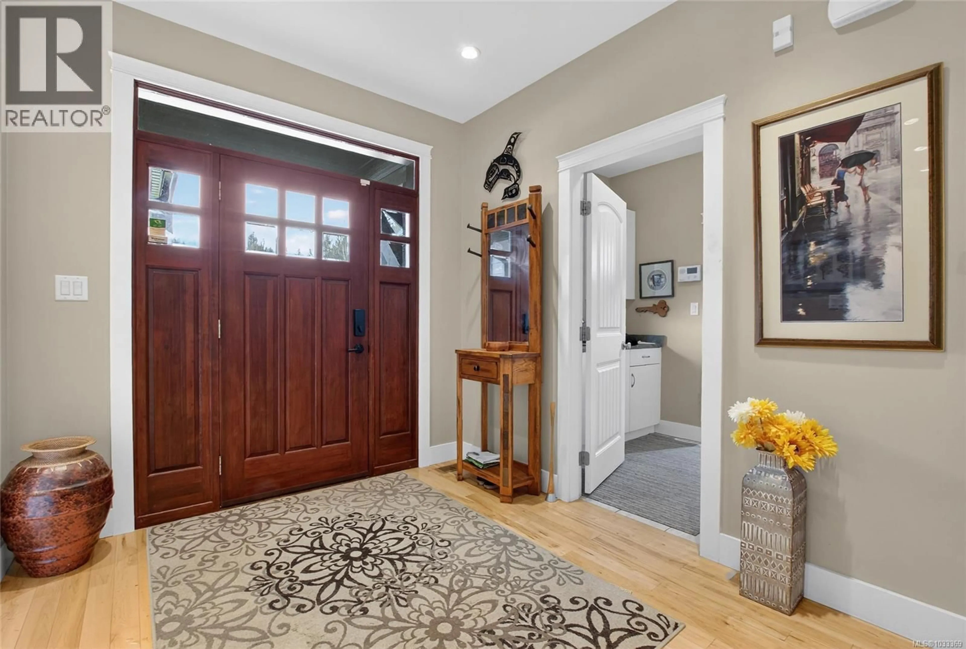Indoor entryway for 3513 TWIN CEDARS DRIVE, Cobble Hill British Columbia V8H0K1