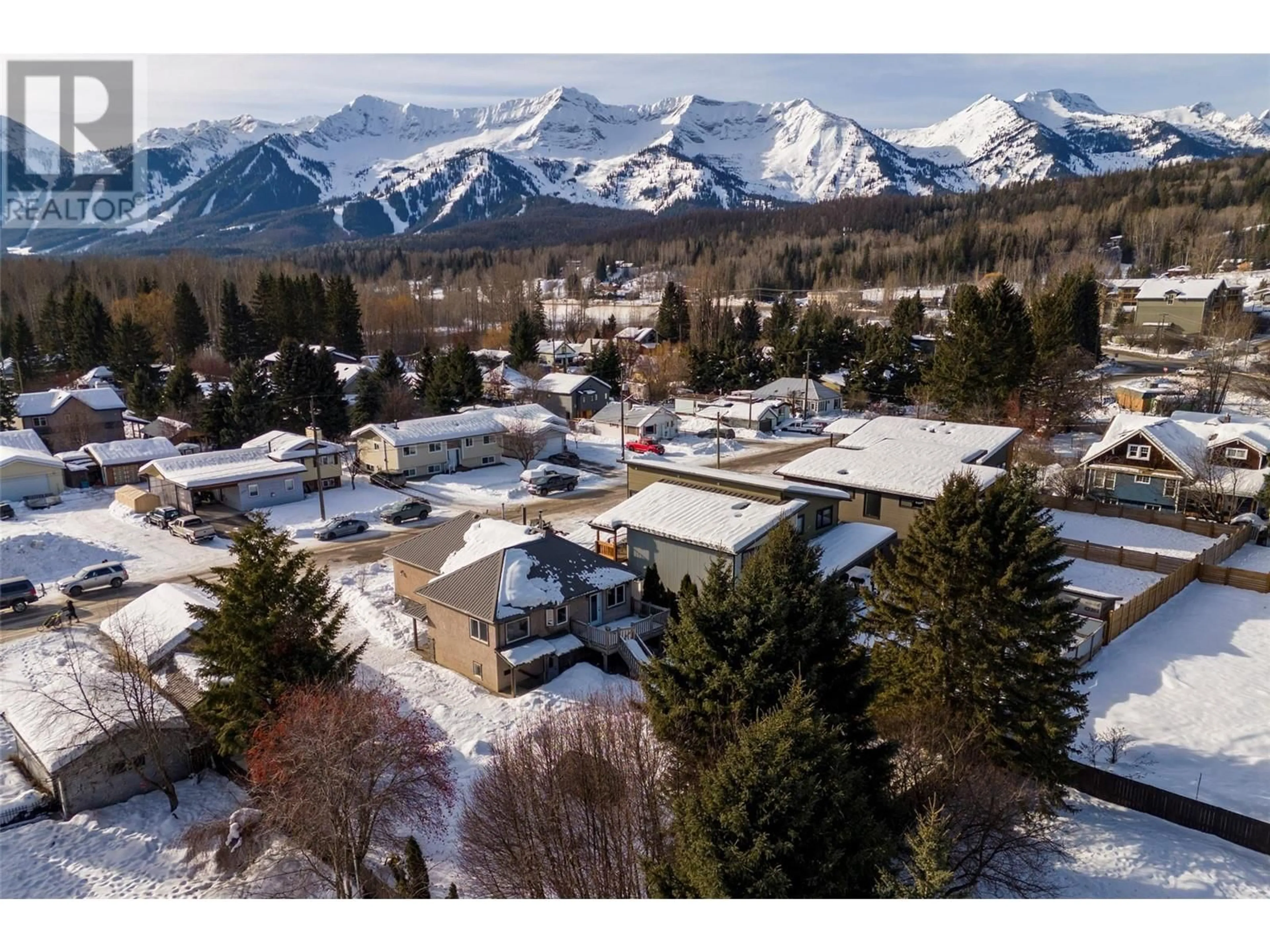 A pic from outside/outdoor area/front of a property/back of a property/a pic from drone, mountain view for 1189 MCLEOD Avenue, Fernie British Columbia V0B1M7