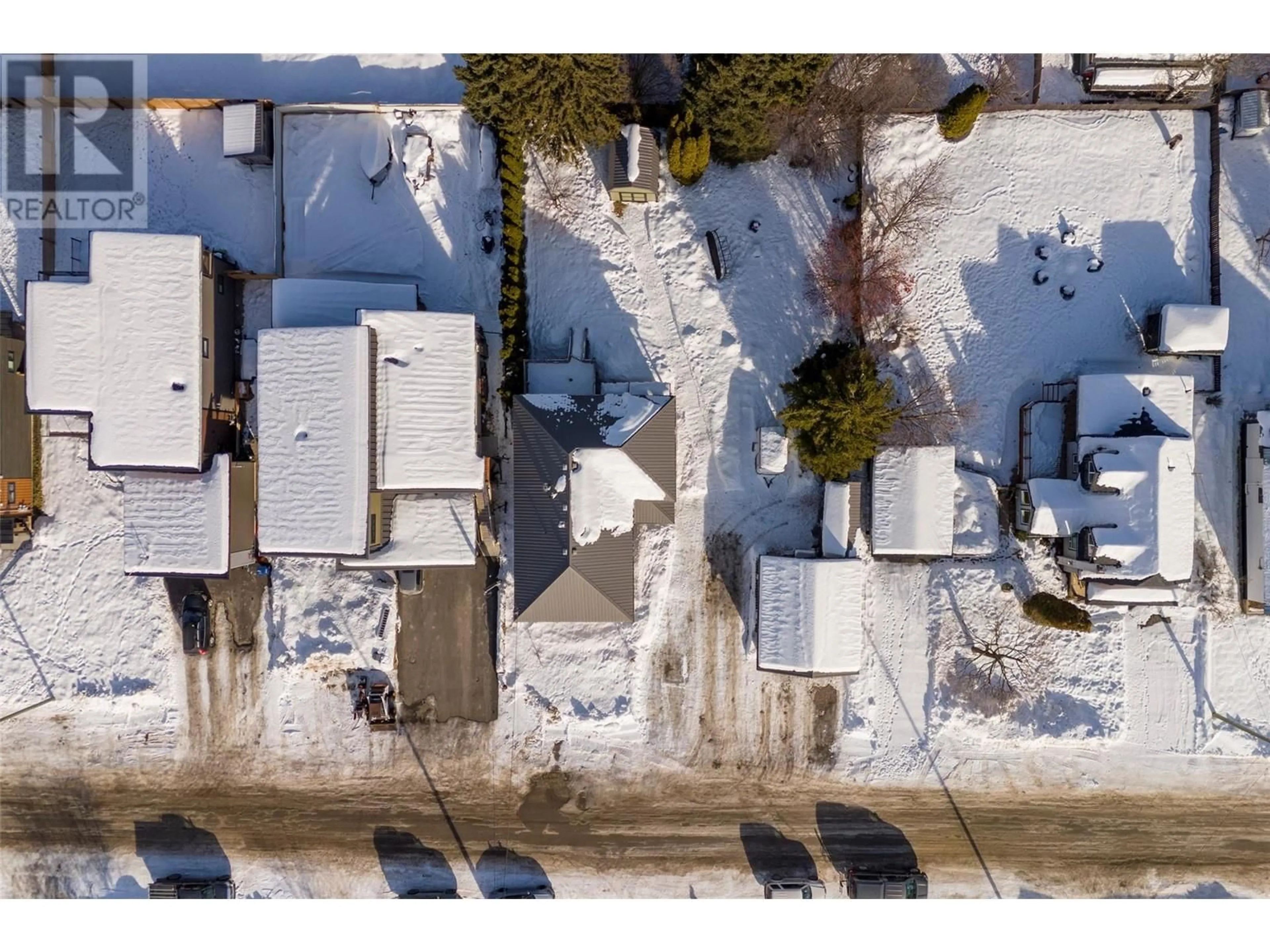 A pic from outside/outdoor area/front of a property/back of a property/a pic from drone, street for 1189 MCLEOD Avenue, Fernie British Columbia V0B1M7