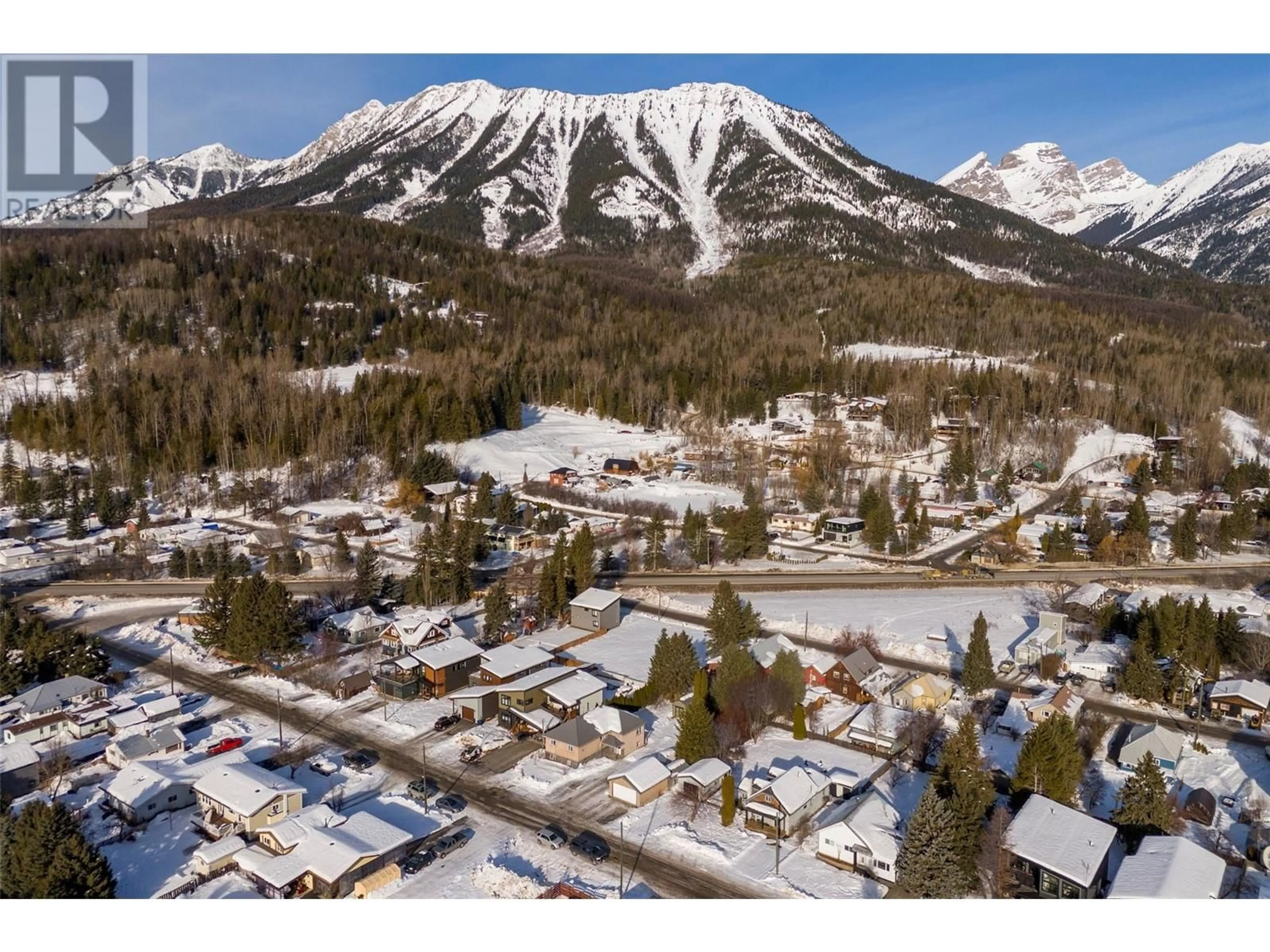 A pic from outside/outdoor area/front of a property/back of a property/a pic from drone, mountain view for 1189 MCLEOD Avenue, Fernie British Columbia V0B1M7