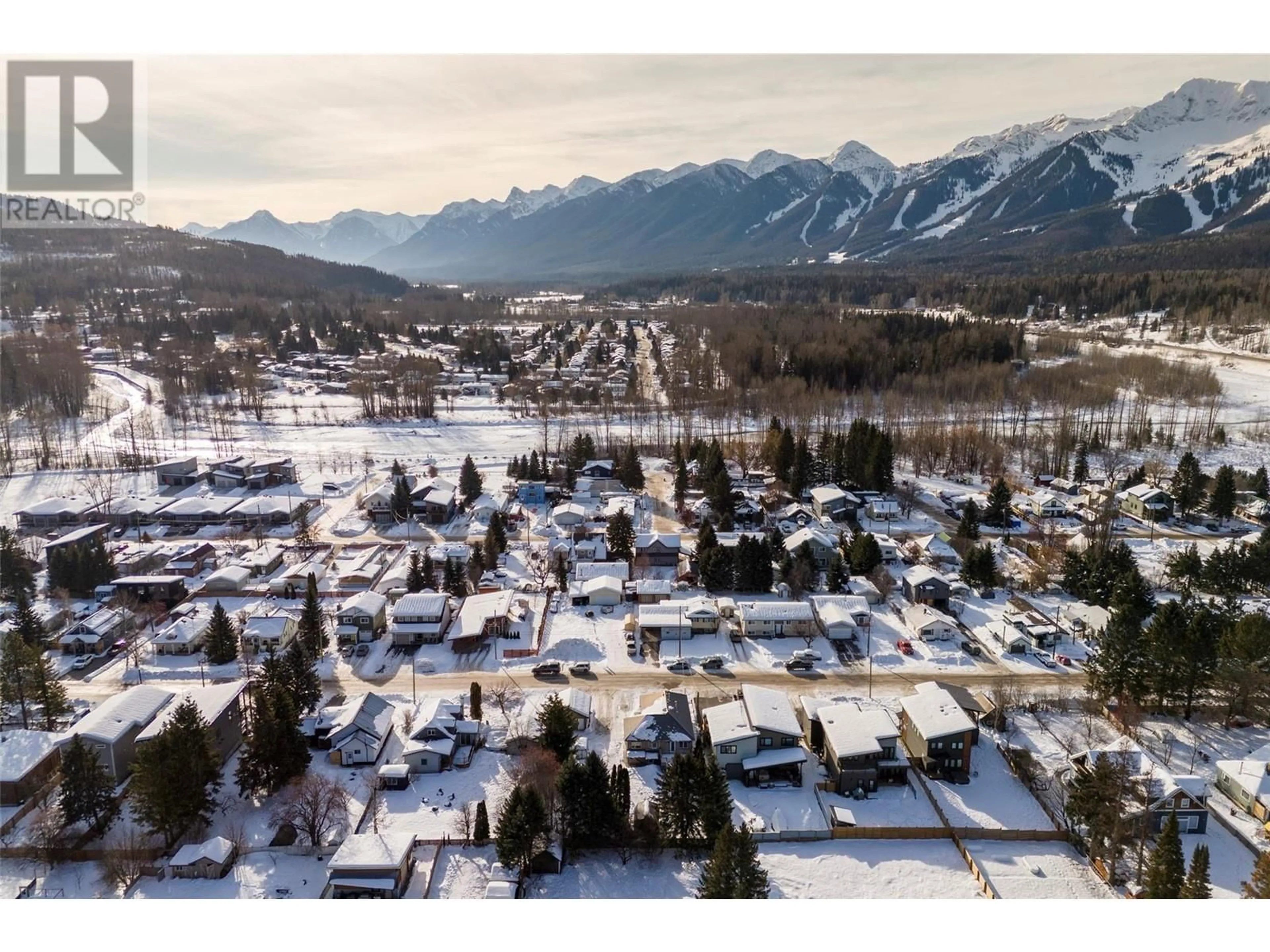 A pic from outside/outdoor area/front of a property/back of a property/a pic from drone, mountain view for 1189 MCLEOD Avenue, Fernie British Columbia V0B1M7