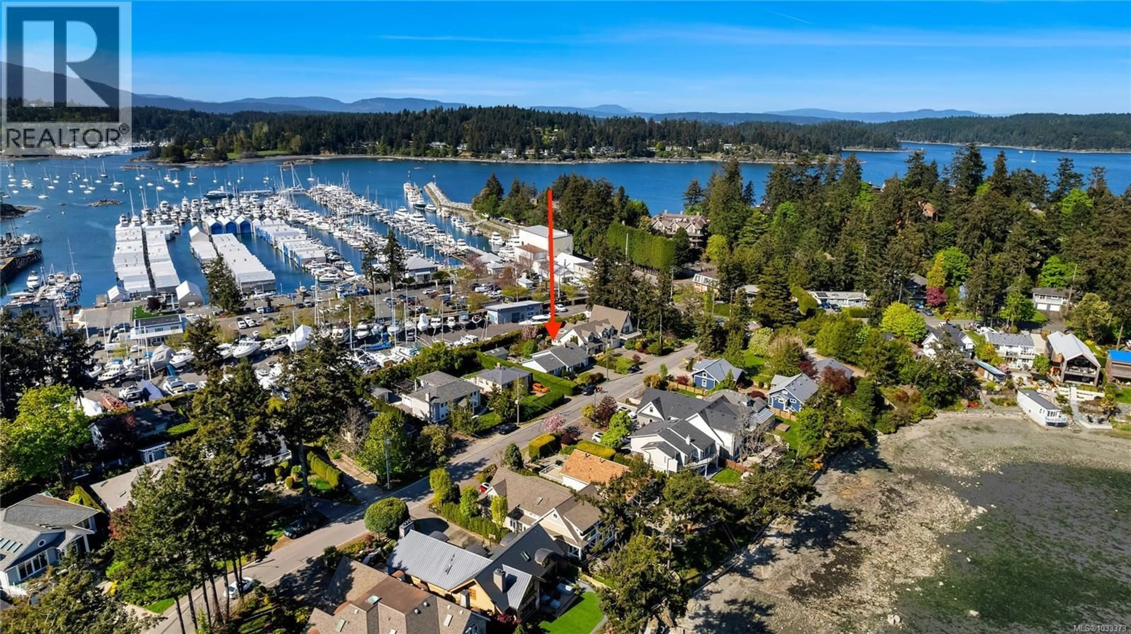 A pic from outside/outdoor area/front of a property/back of a property/a pic from drone, water/lake/river/ocean view for 10448 ALLBAY ROAD, Sidney British Columbia V8L2P1