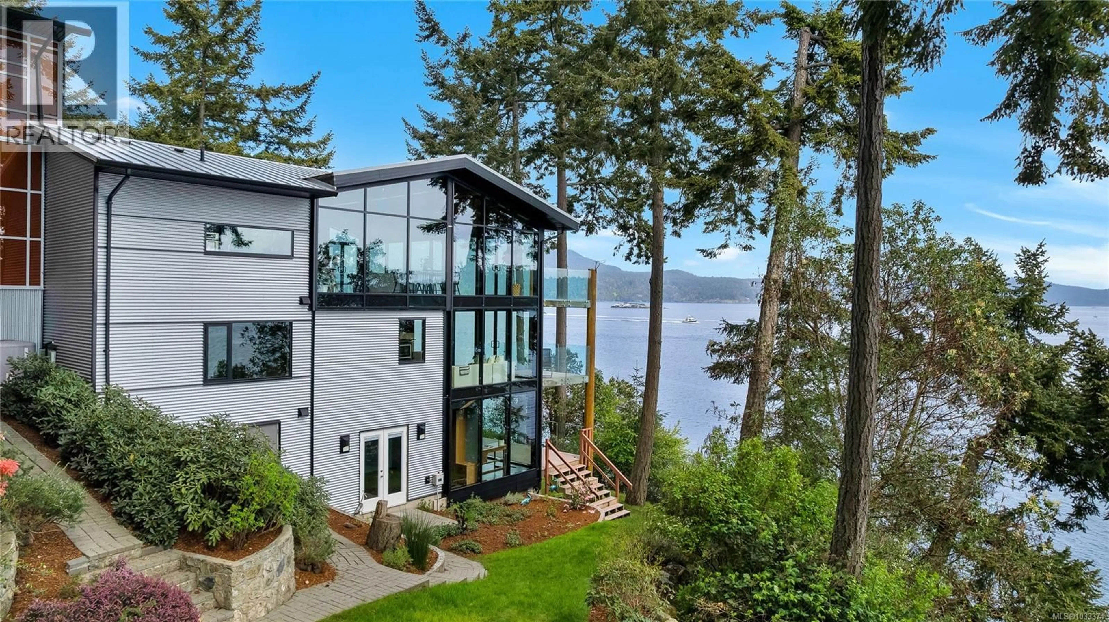 Unknown for 1676 LANDS END ROAD, North Saanich British Columbia V8L5L5