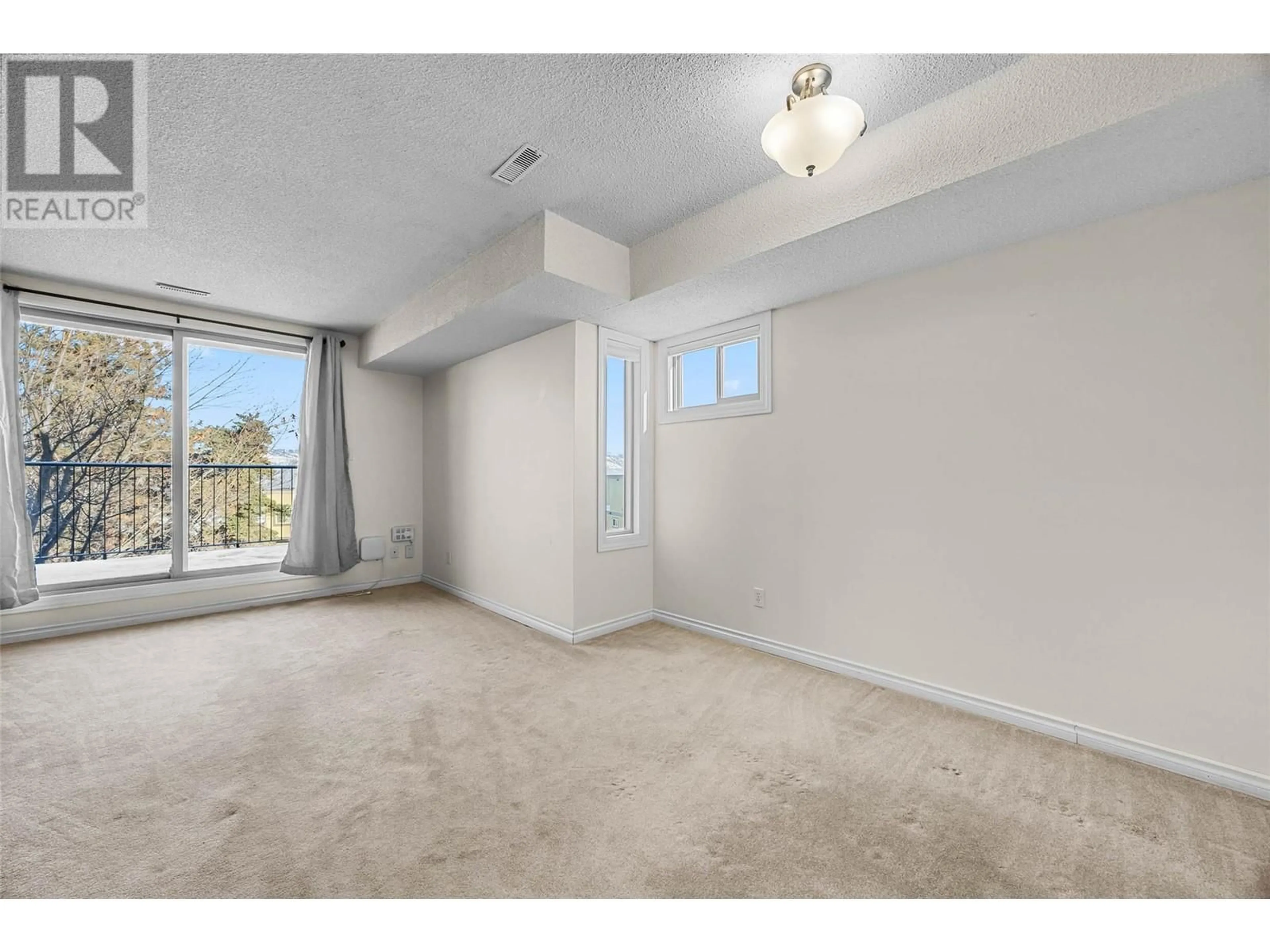 A pic of a room for 1750 SUMMIT Drive Unit# 45, Kamloops British Columbia V2E1Y1