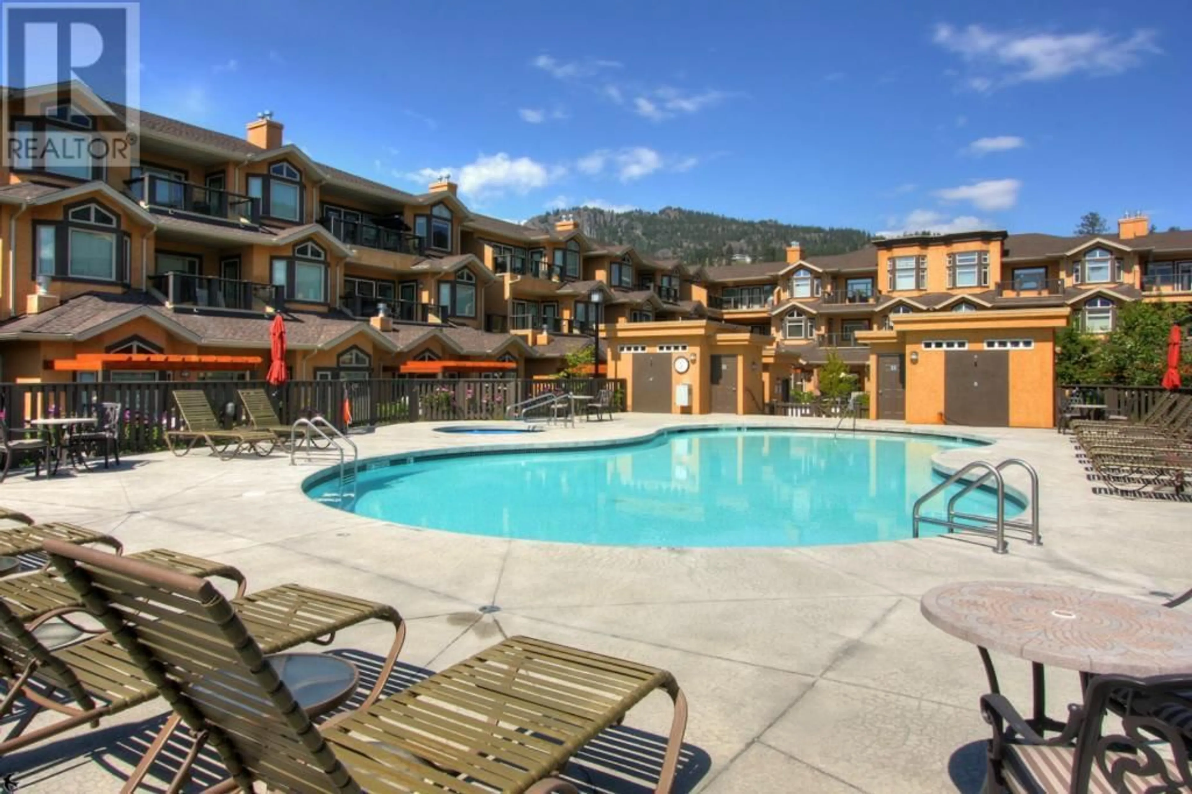 Pool for 3996 Beach Avenue Unit# 227, Peachland British Columbia V0H1X5