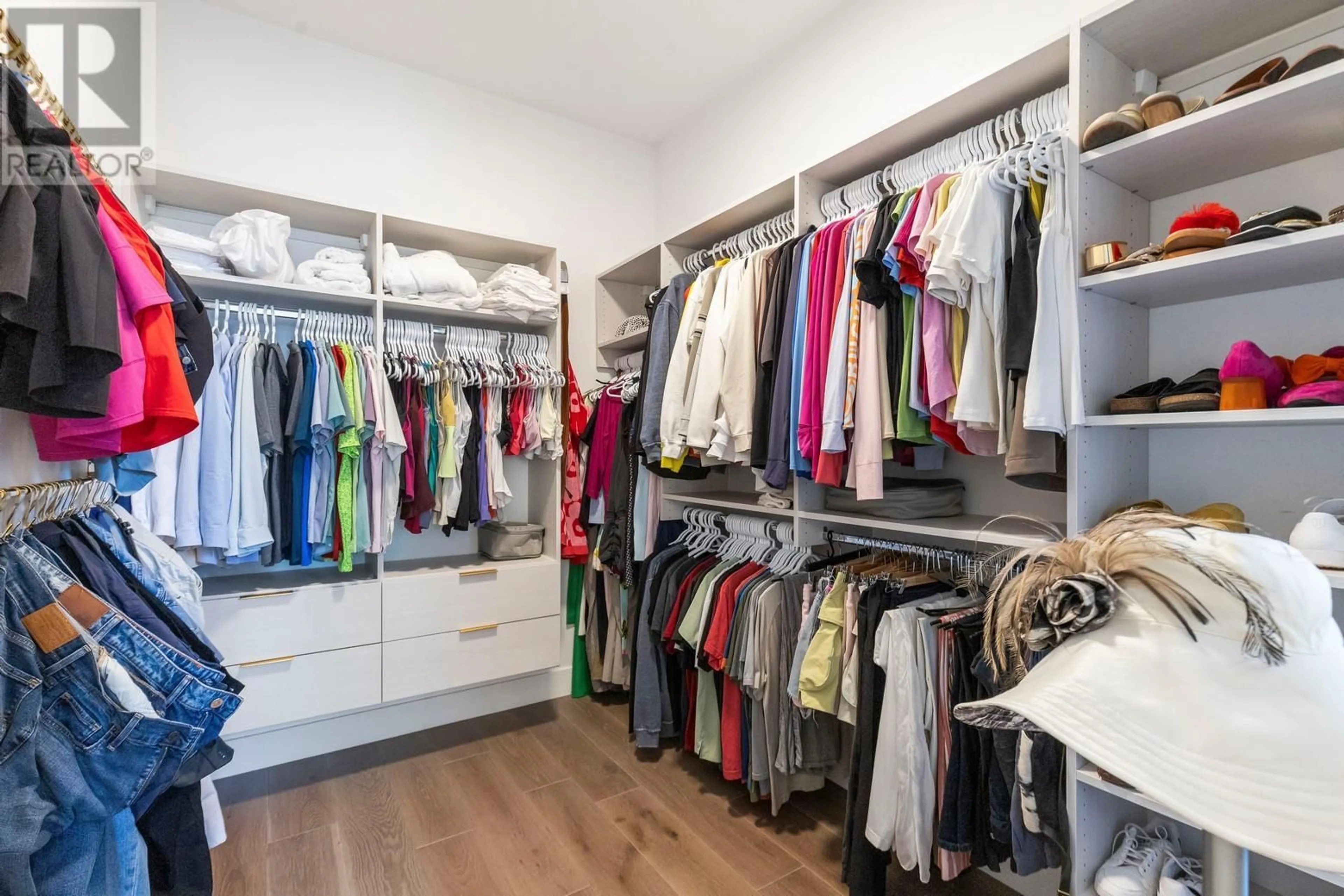 Storage room or clothes room or walk-in closet for 9708 BENCHLAND DRIVE, Lake Country British Columbia V4V0A5