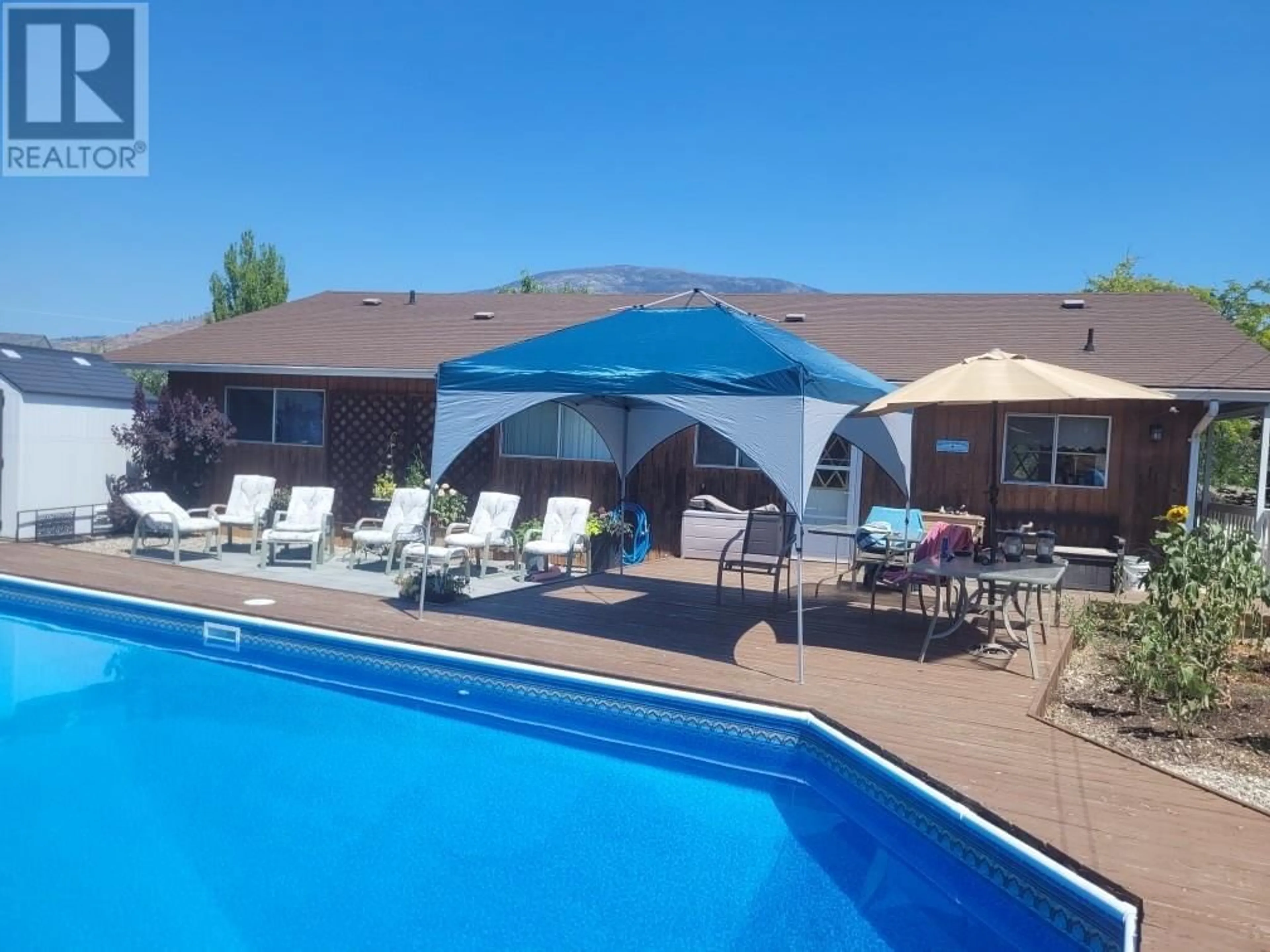 Pool for 513 Lakeview Place, Oliver British Columbia V0H1T4