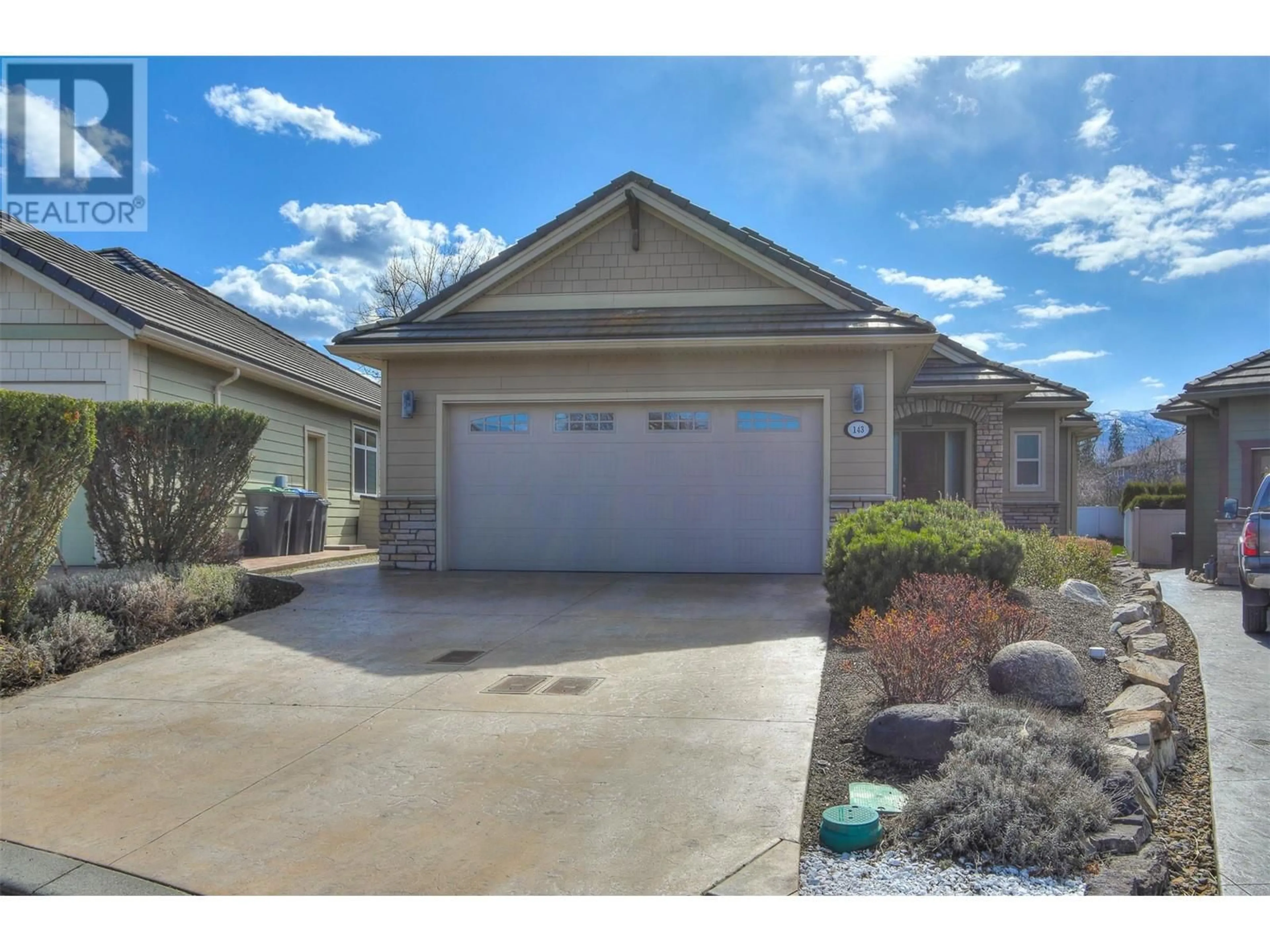 Unknown for 143 - 4450 GORDON DRIVE, Kelowna British Columbia V1W1T1