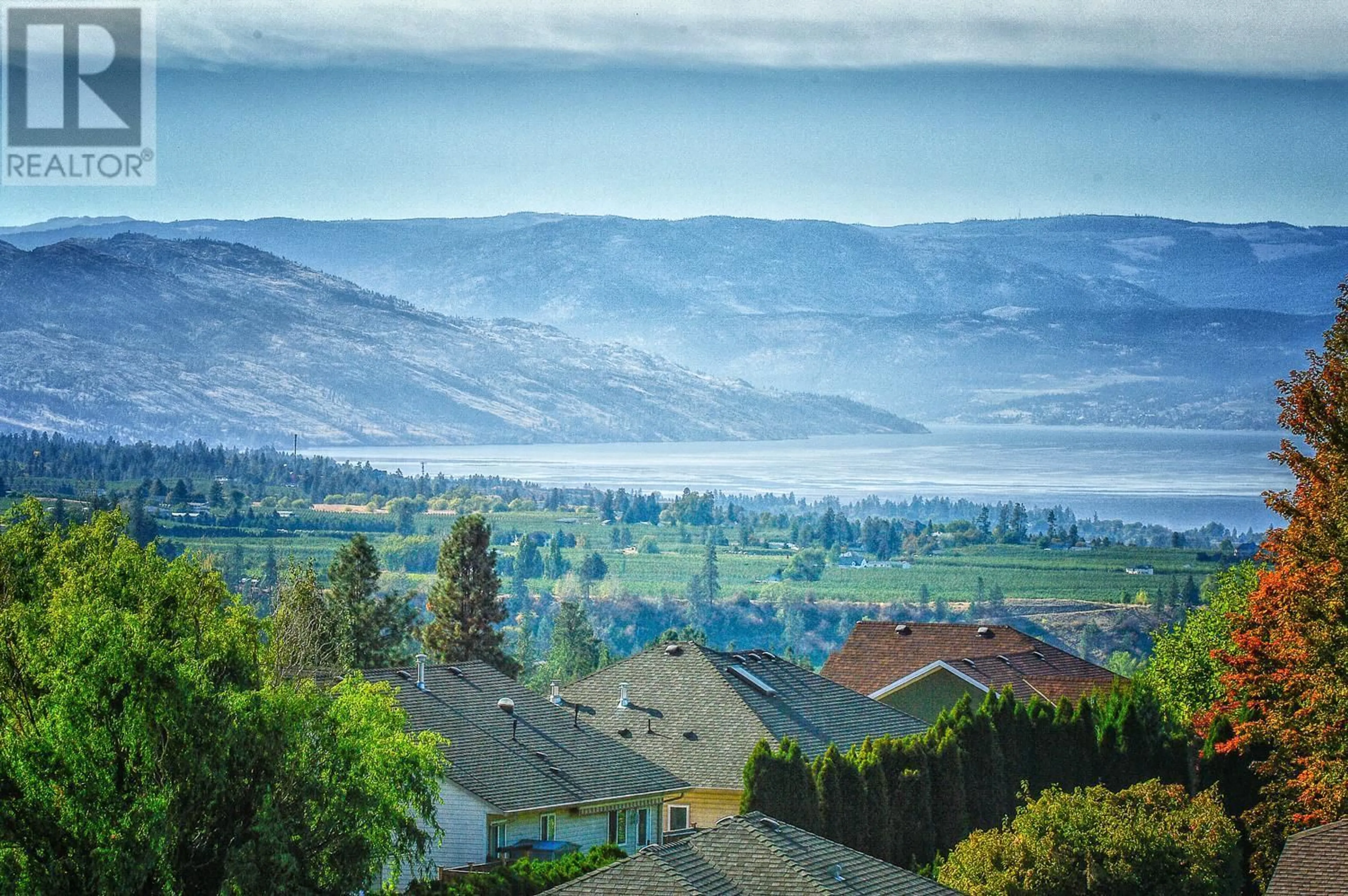 Blurry image for 1681 Large Avenue, Kelowna British Columbia V1P1M9