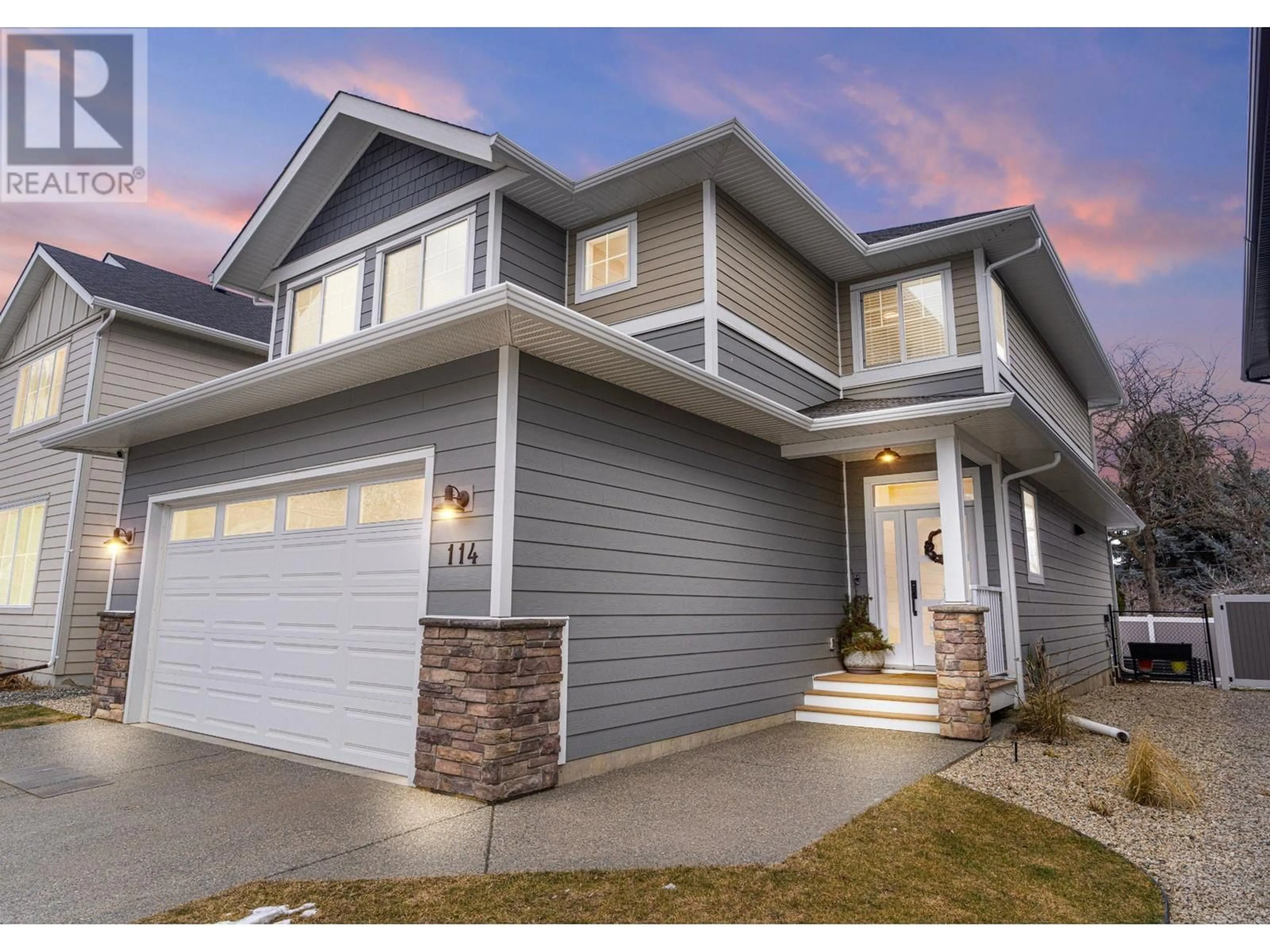 Home with vinyl exterior material, street for 2575 ELSTON Drive Unit# 114, Kamloops British Columbia V2B0B9