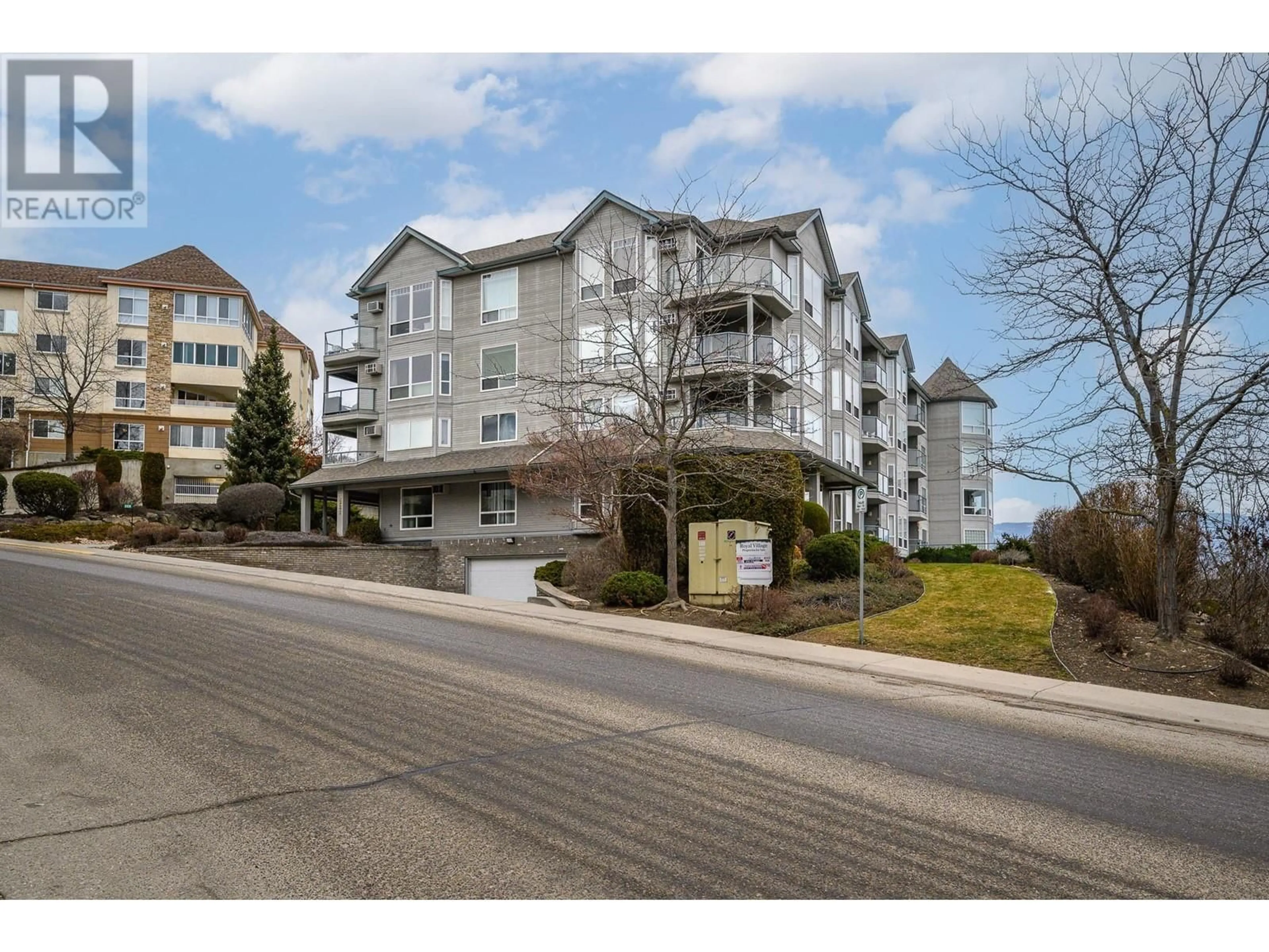 Blurry image for 3221 Centennial Drive Unit# 307, Vernon British Columbia V1T2T8