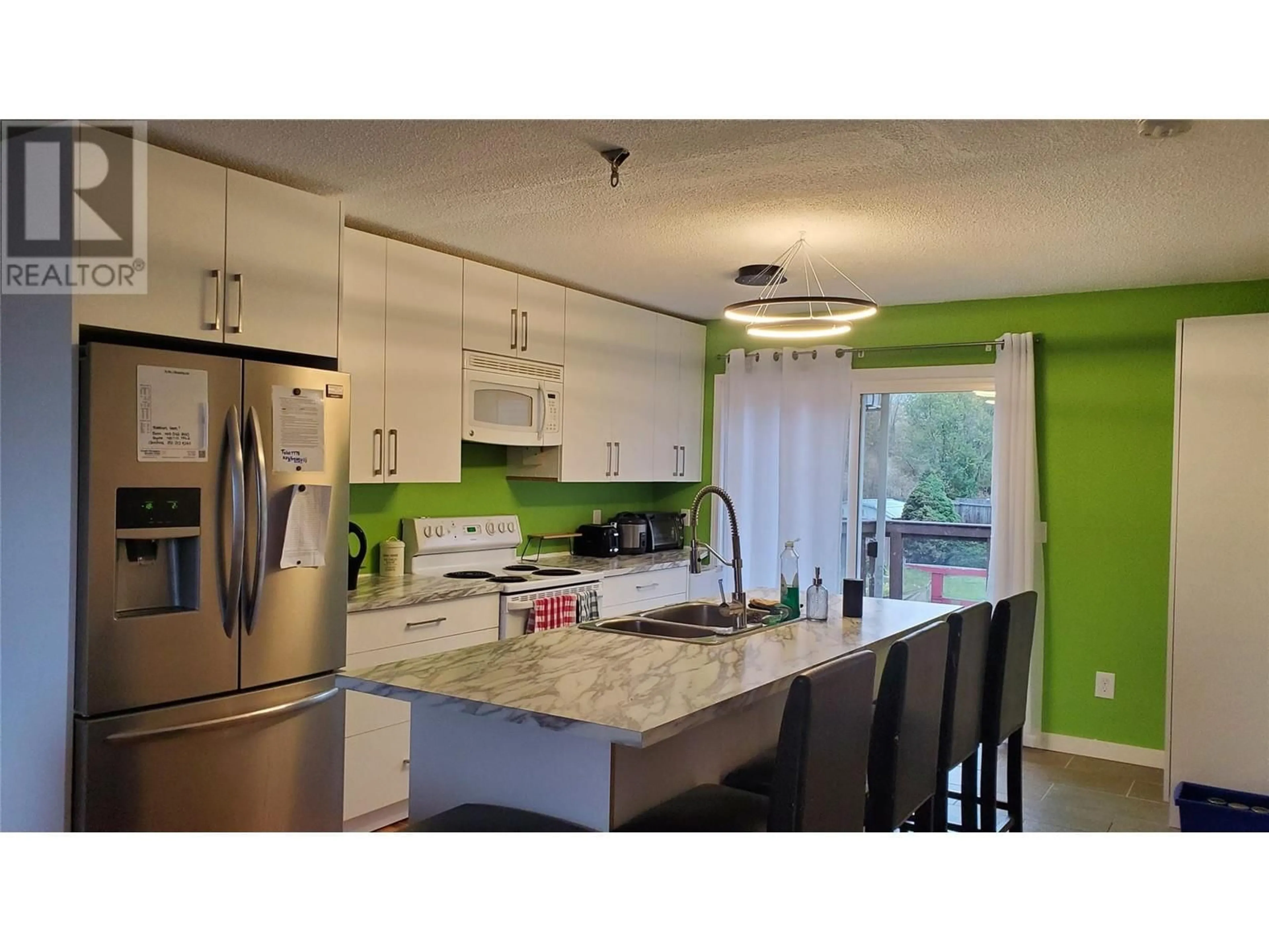 Open concept kitchen, unknown for 675 Webster Road, Kelowna British Columbia V1X4V6