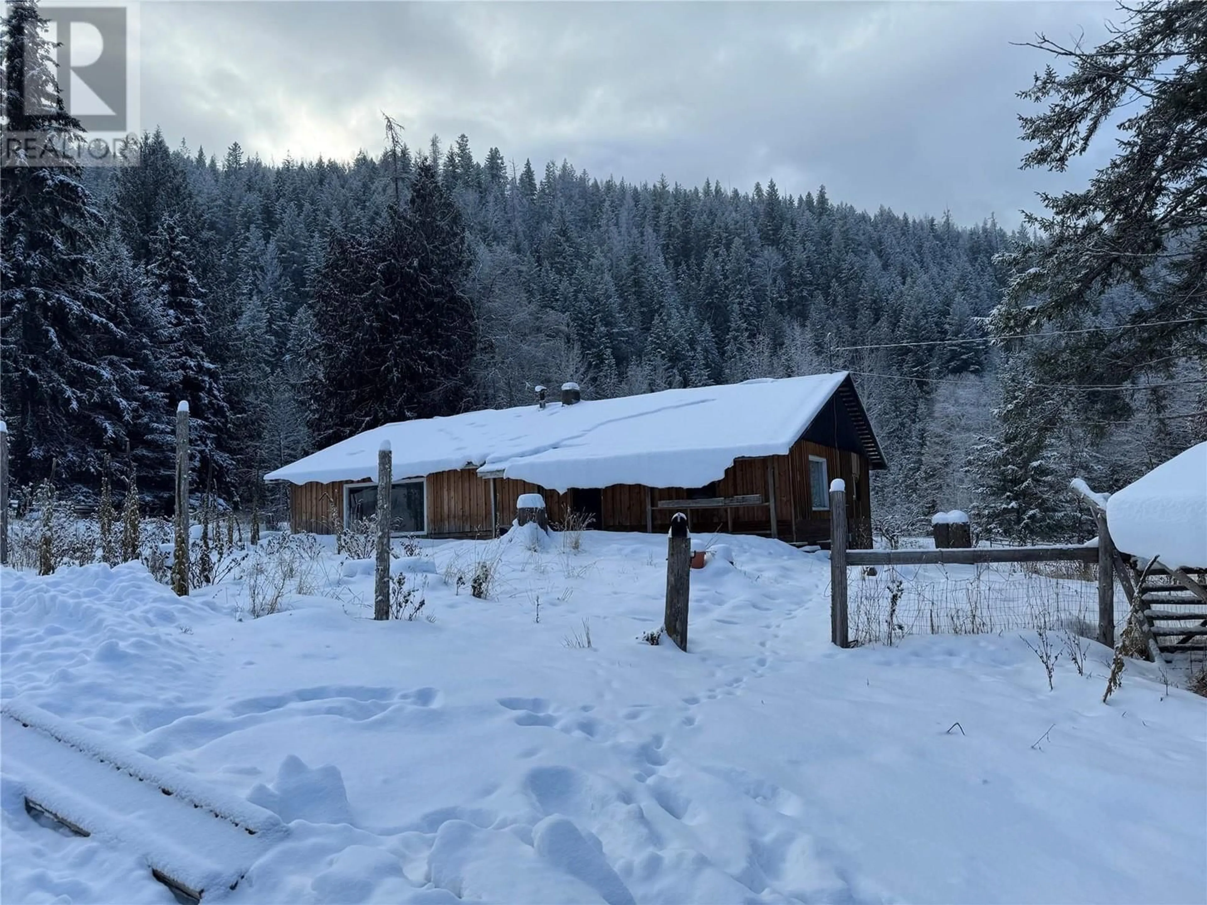 Shed for 1538 Creighton Valley Road, Lumby British Columbia V0E2G1