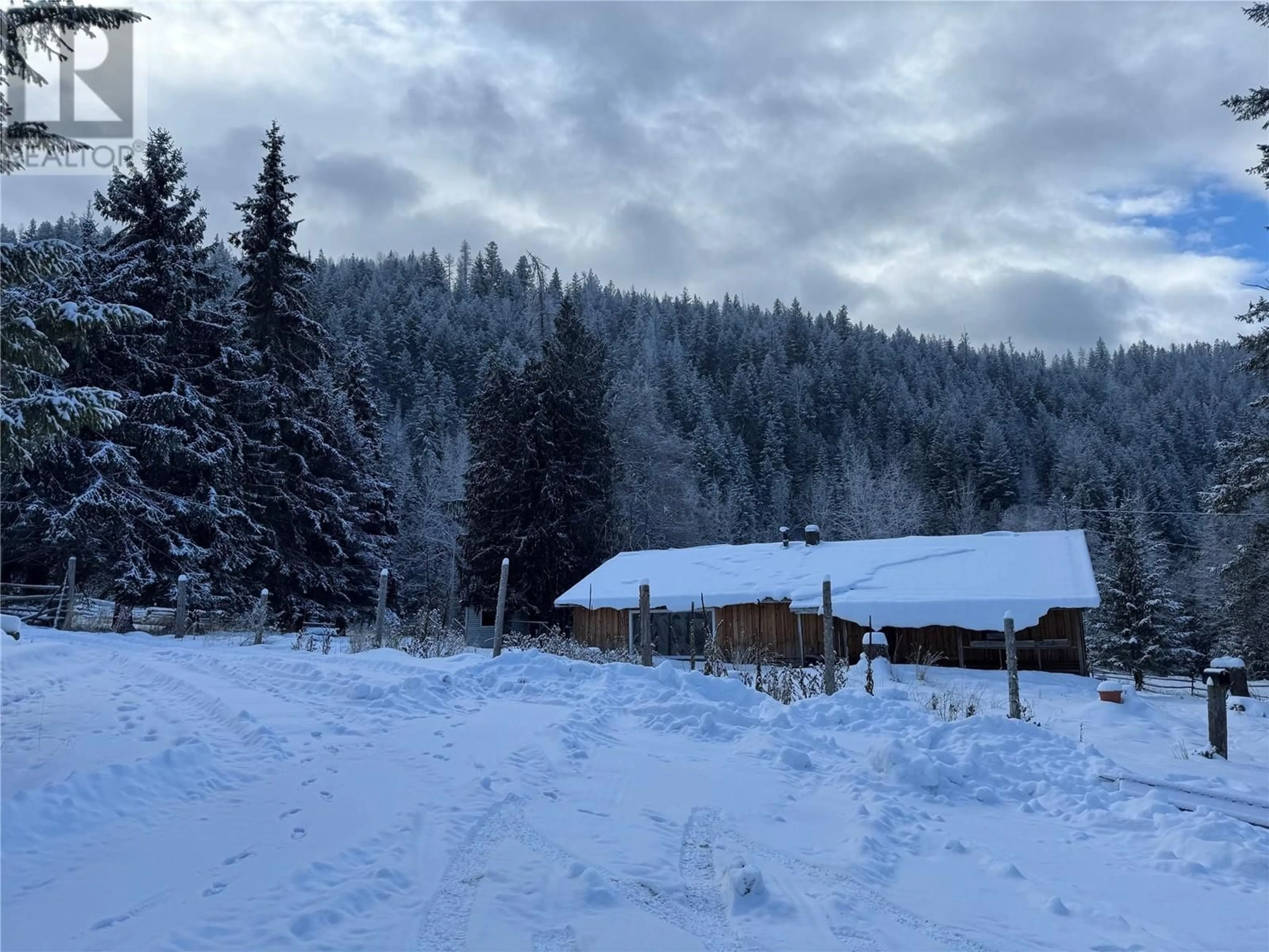 Shed for 1538 Creighton Valley Road, Lumby British Columbia V0E2G1